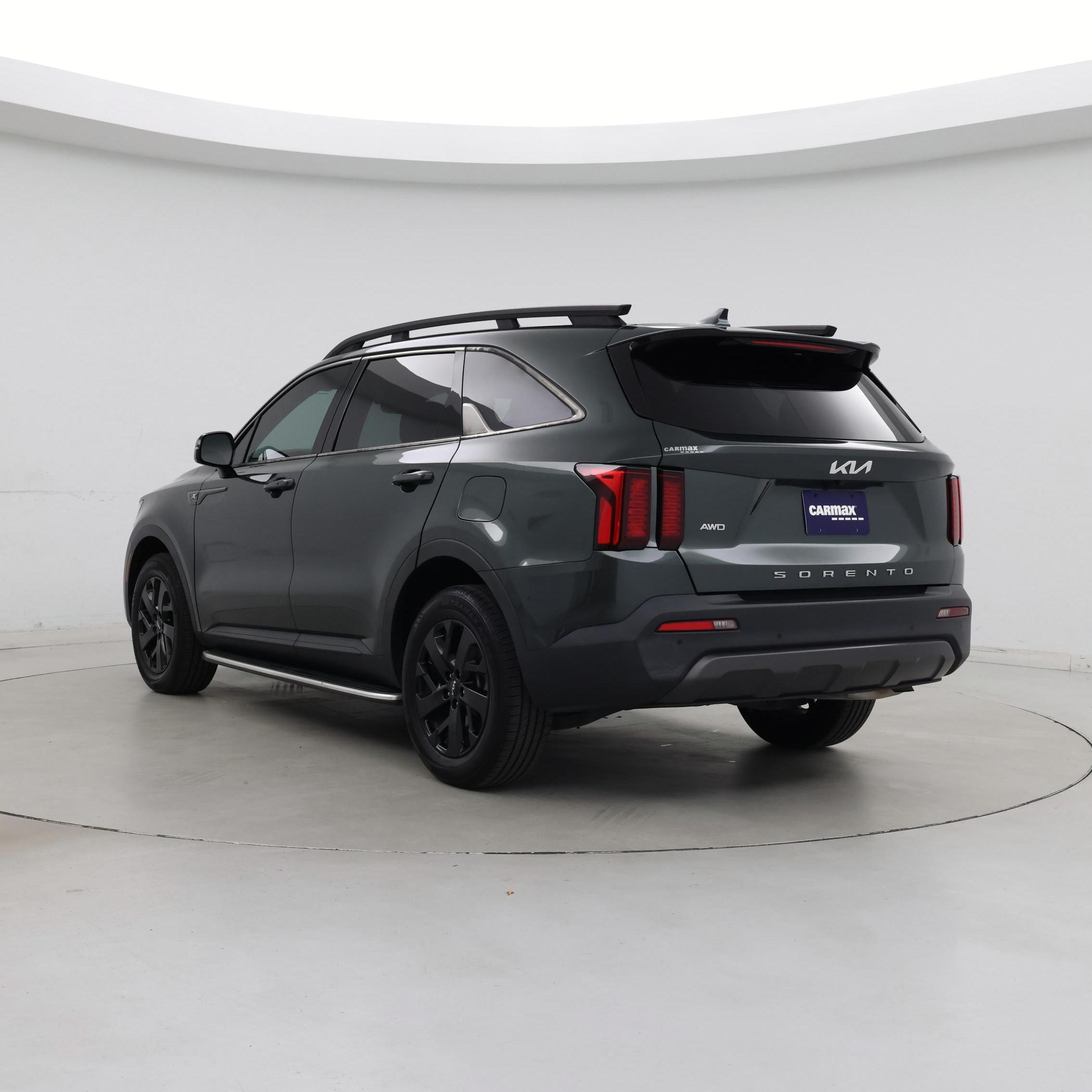 Thumbnail: 2022 Kia Sorento - 2