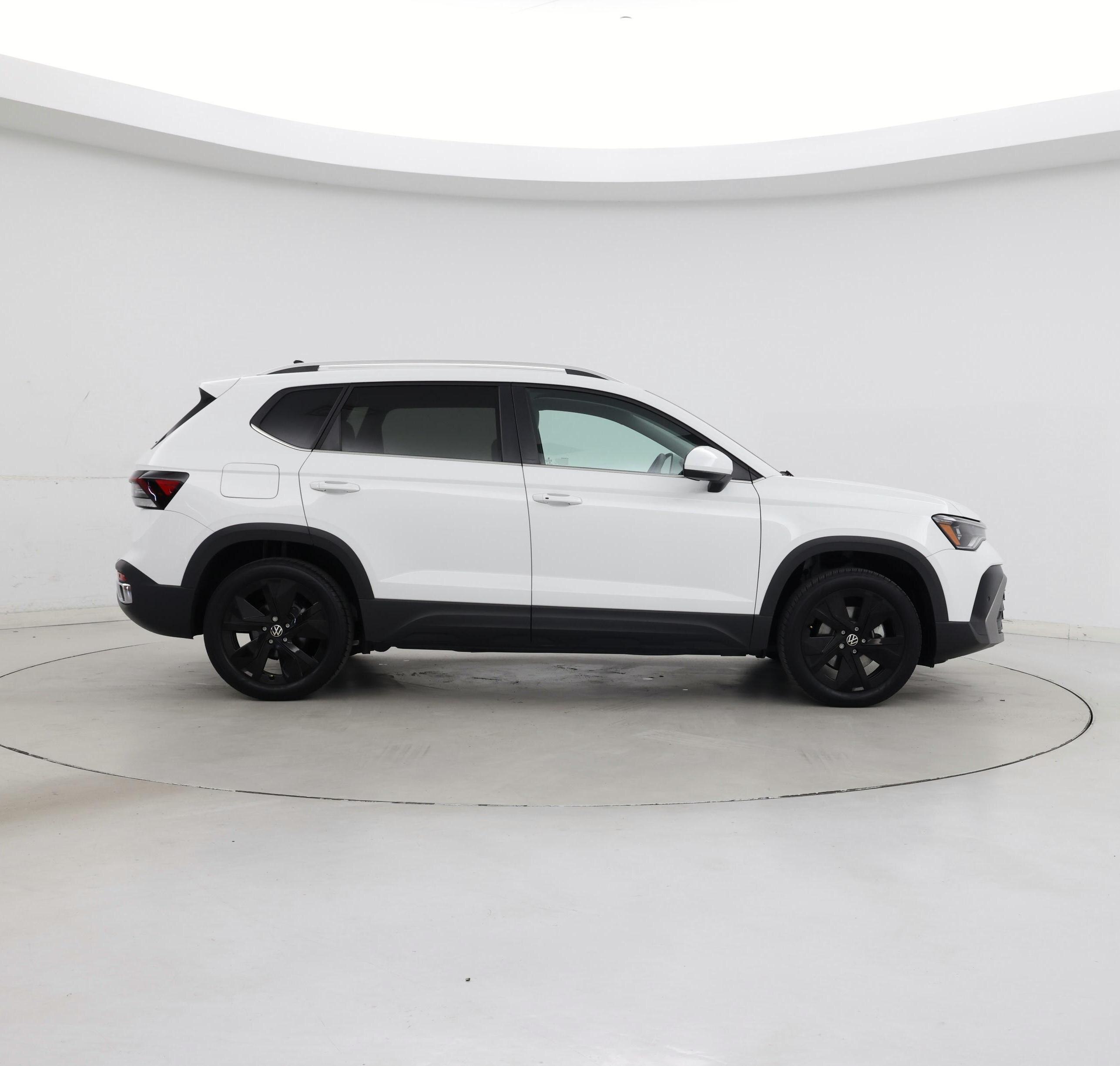 Thumbnail: 2025 Volkswagen Taos - 7