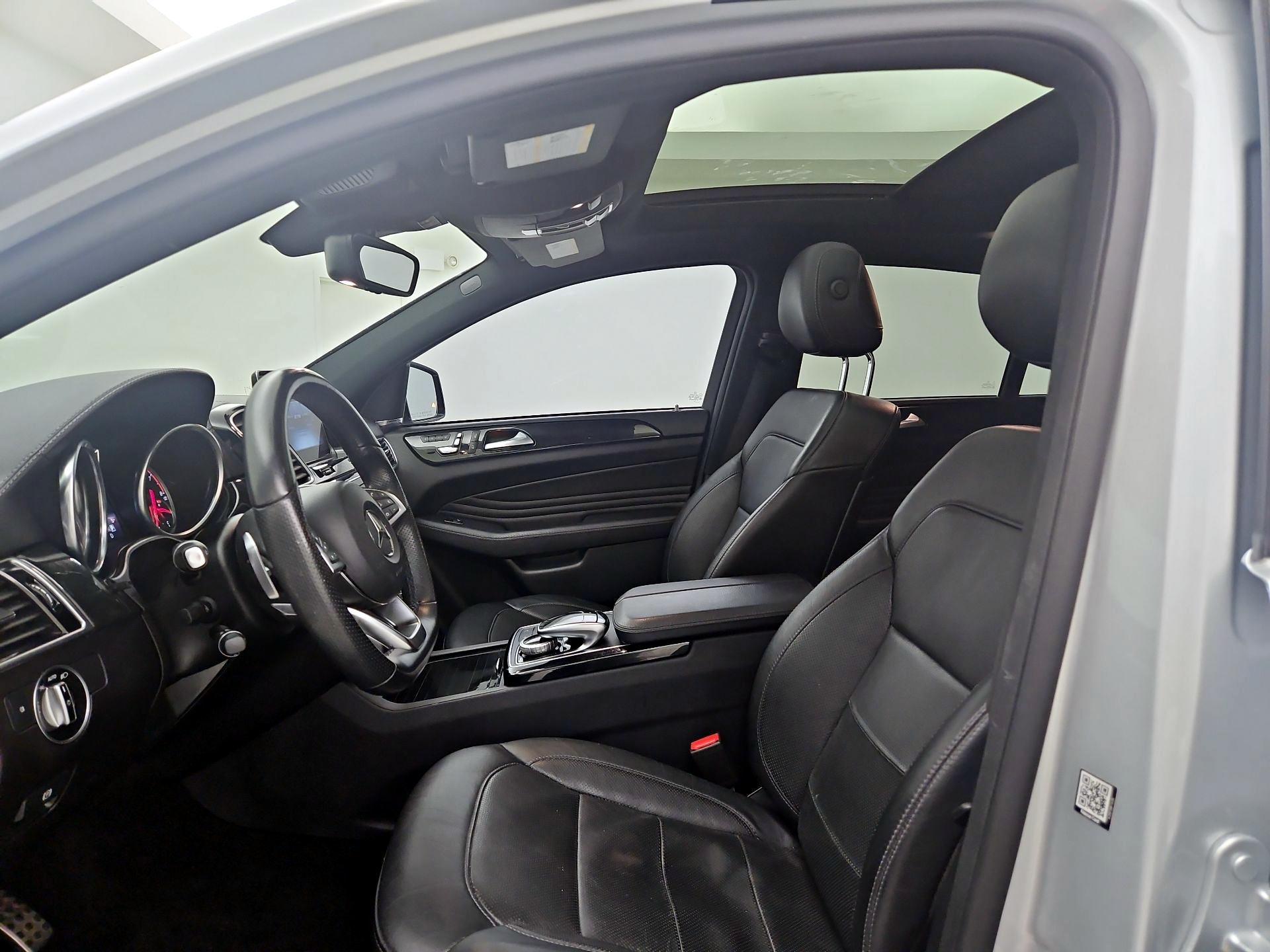 Thumbnail: 2019 Mercedes-Benz GLE - 19