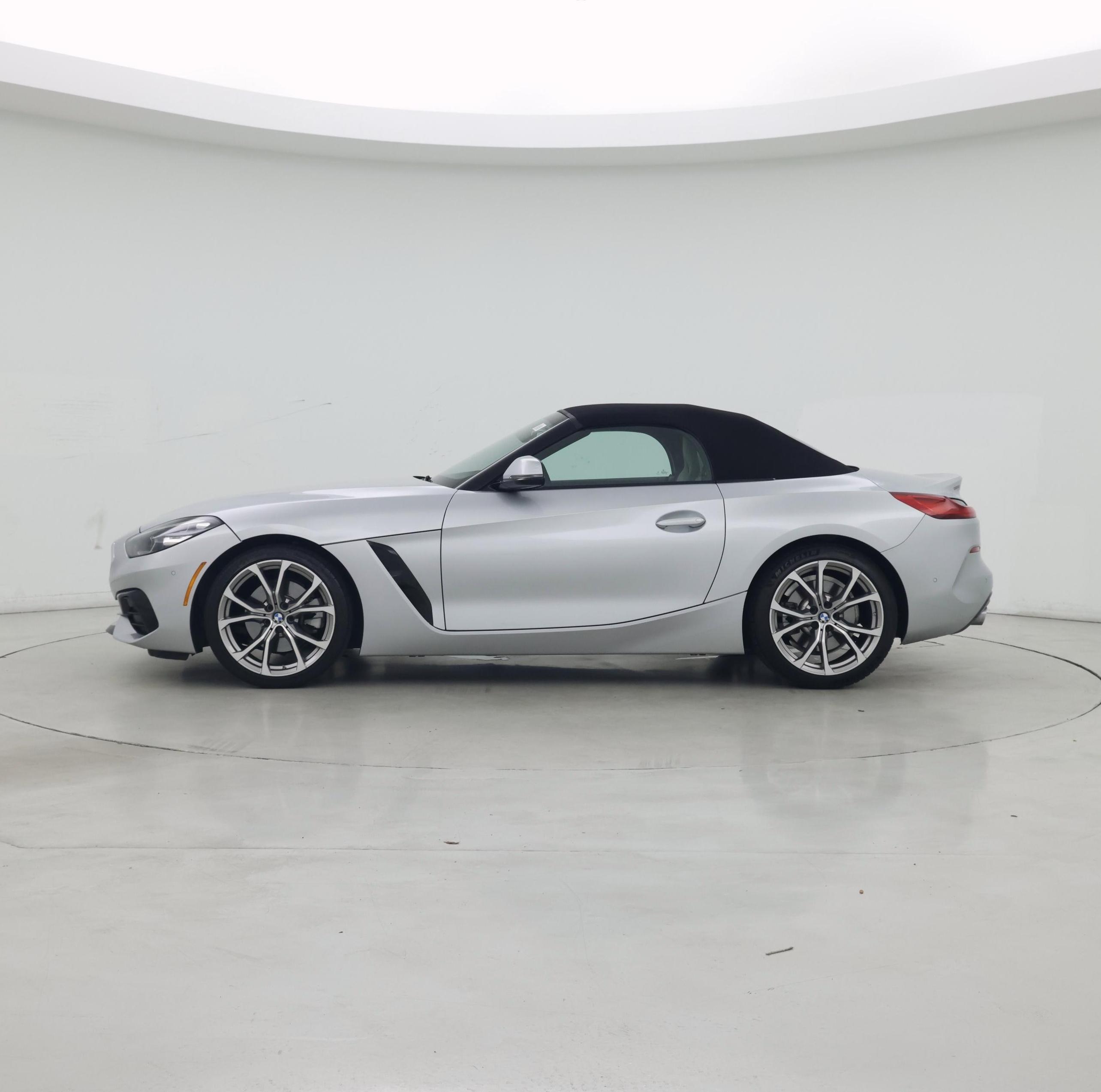 Thumbnail: 2022 BMW Z4 - 3