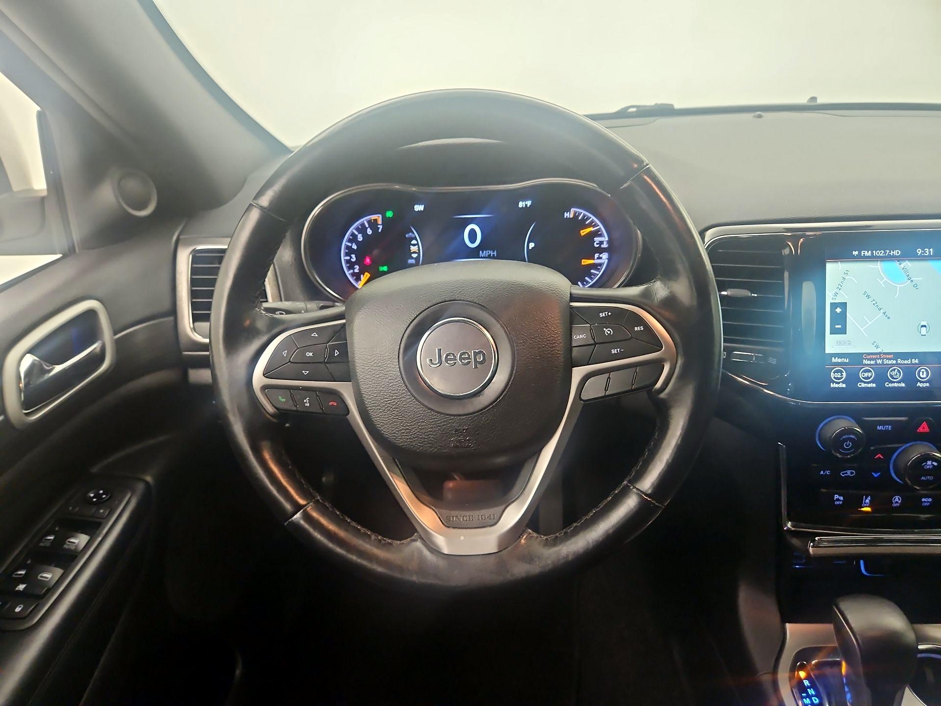 Thumbnail: 2021 Jeep Grand Cherokee - 10