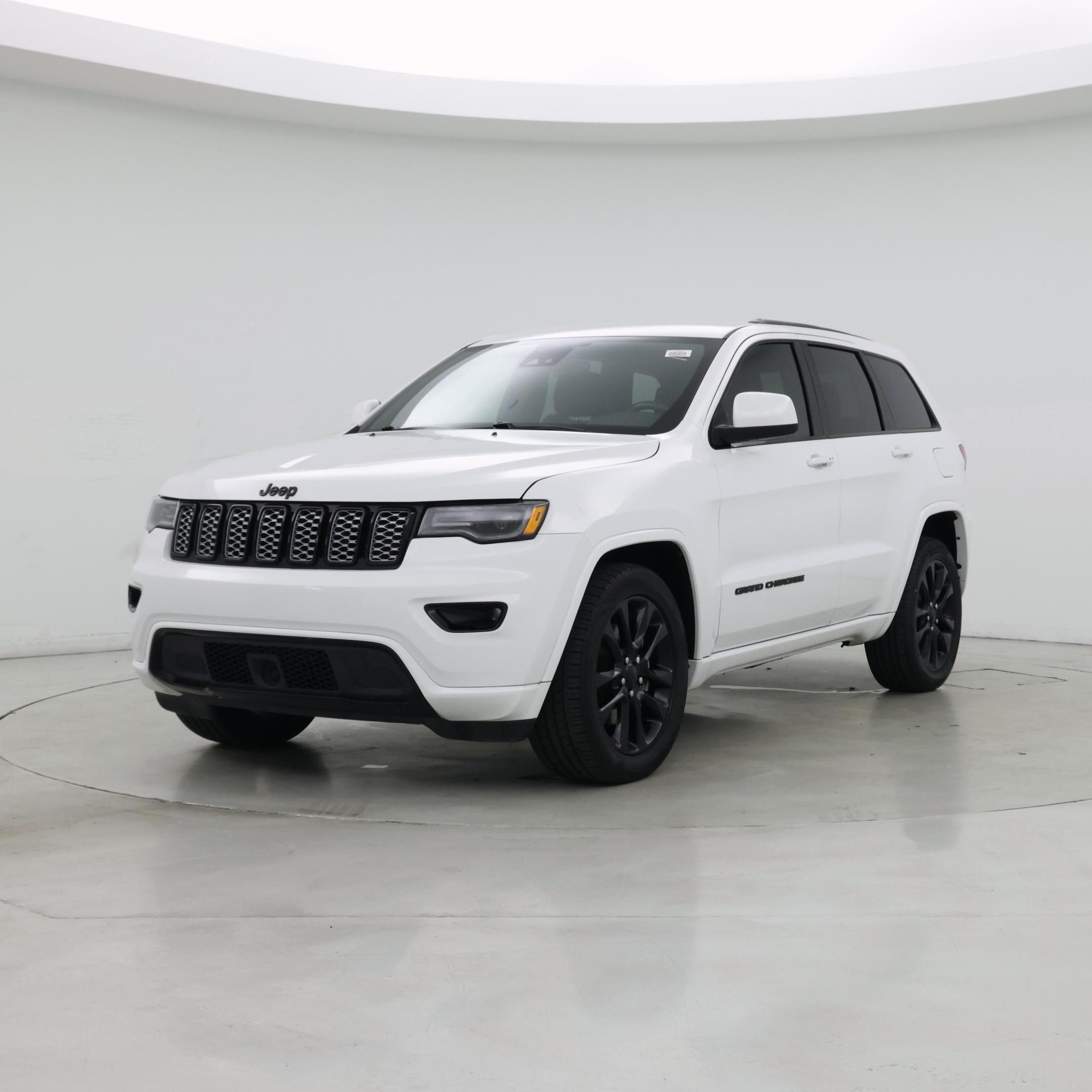 Thumbnail: 2021 Jeep Grand Cherokee - 4