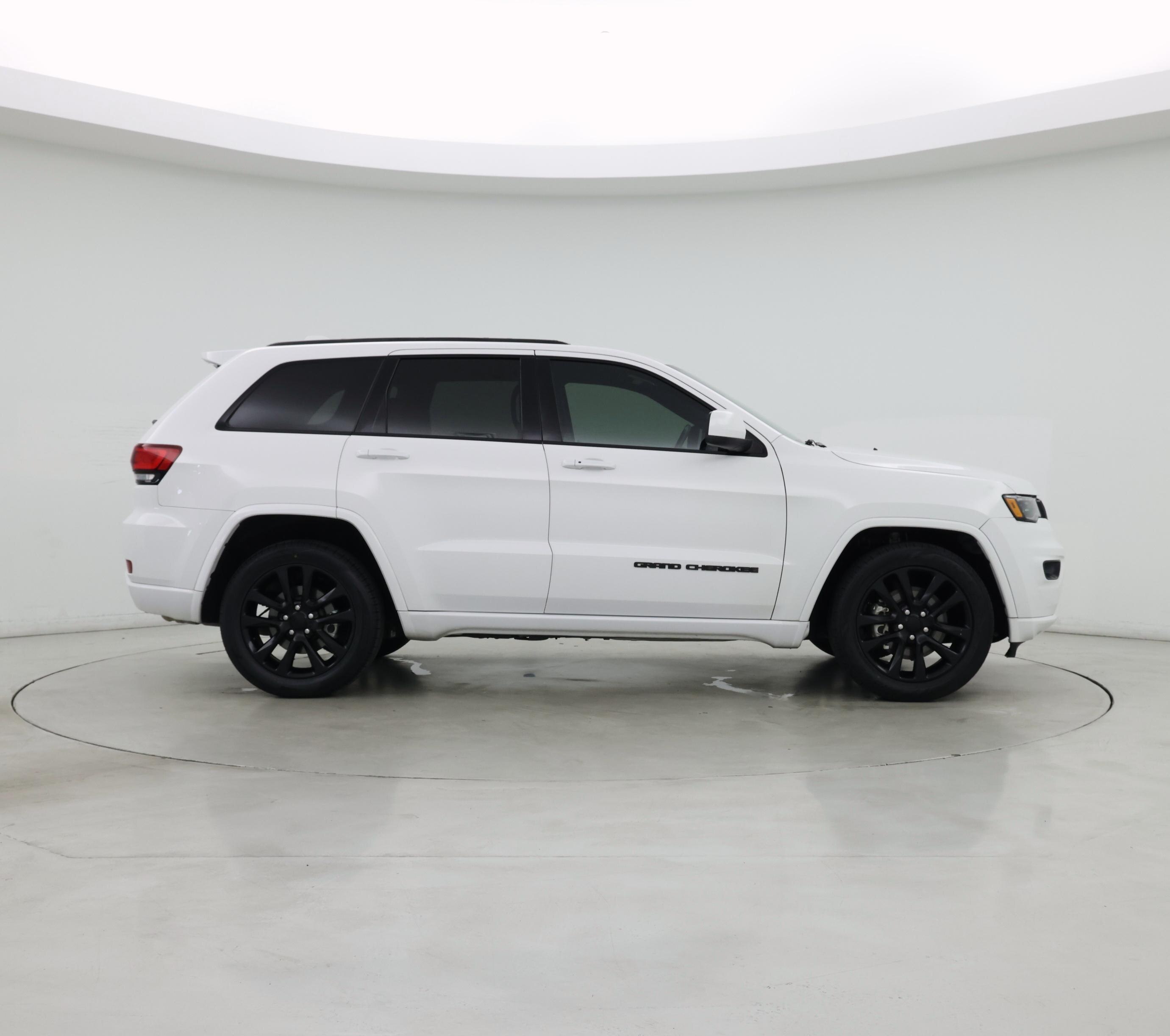 Thumbnail: 2021 Jeep Grand Cherokee - 7