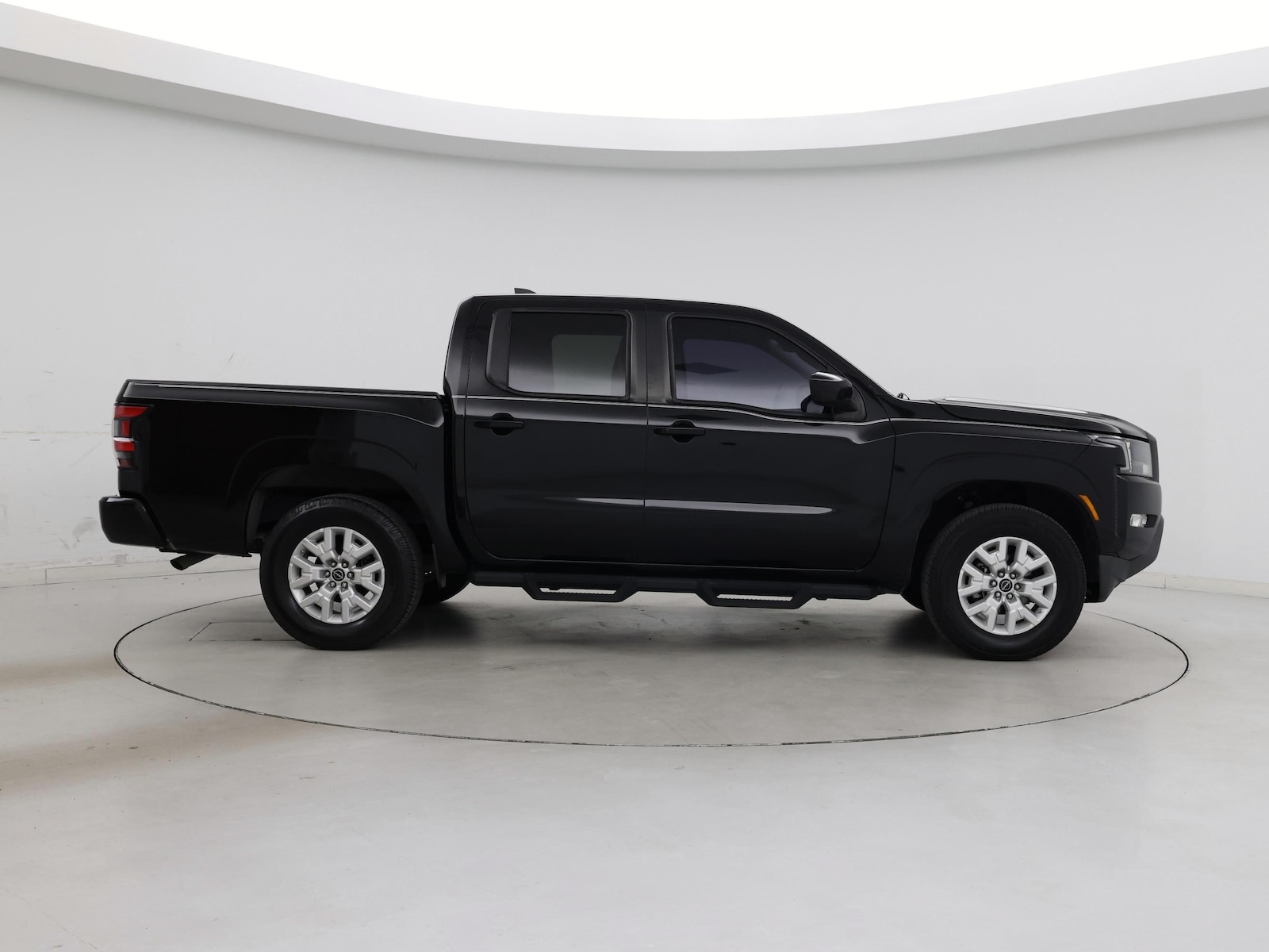 2022 Nissan Frontier SV - Photo 8