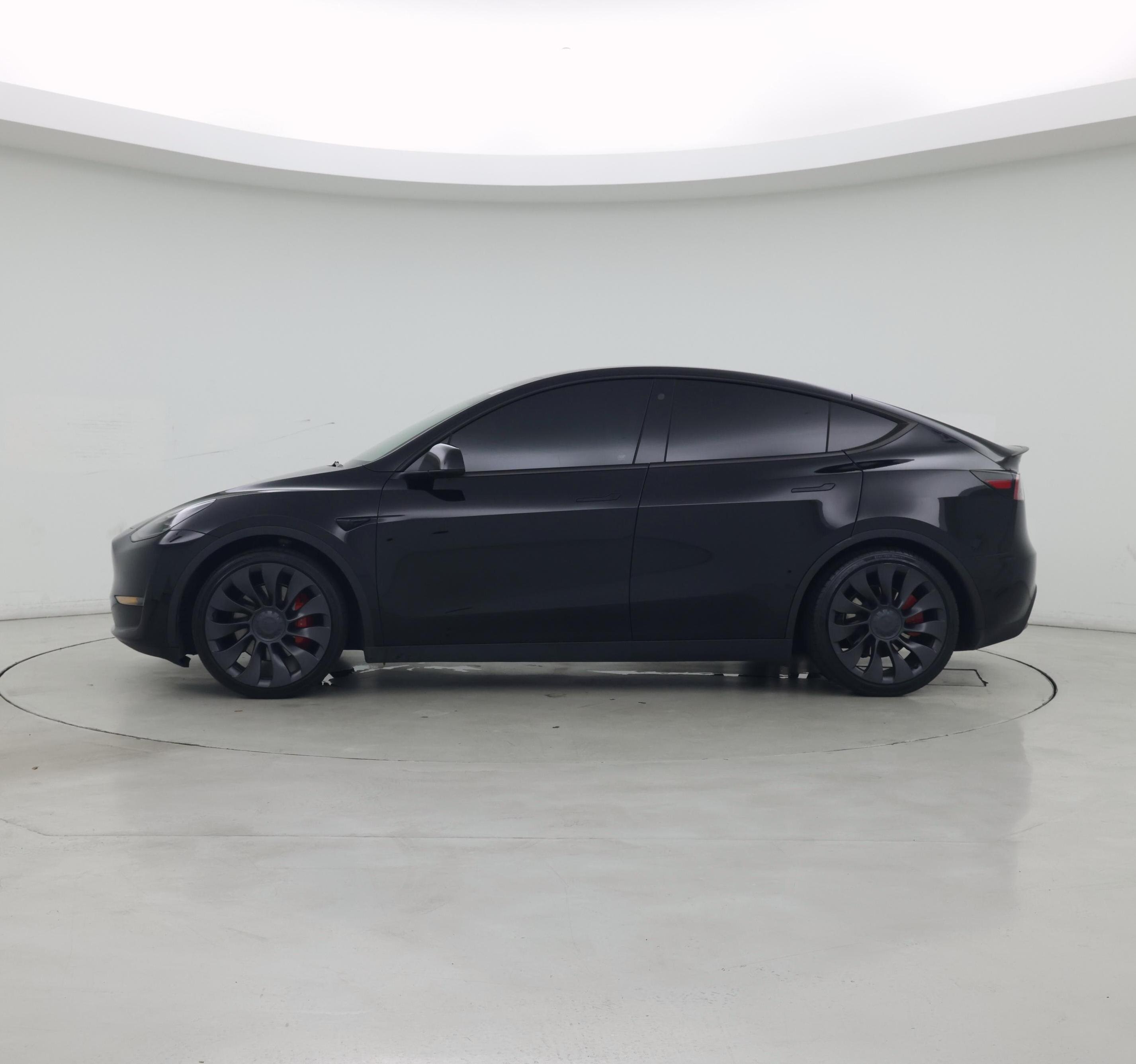 Thumbnail: 2023 Tesla Model Y - 3