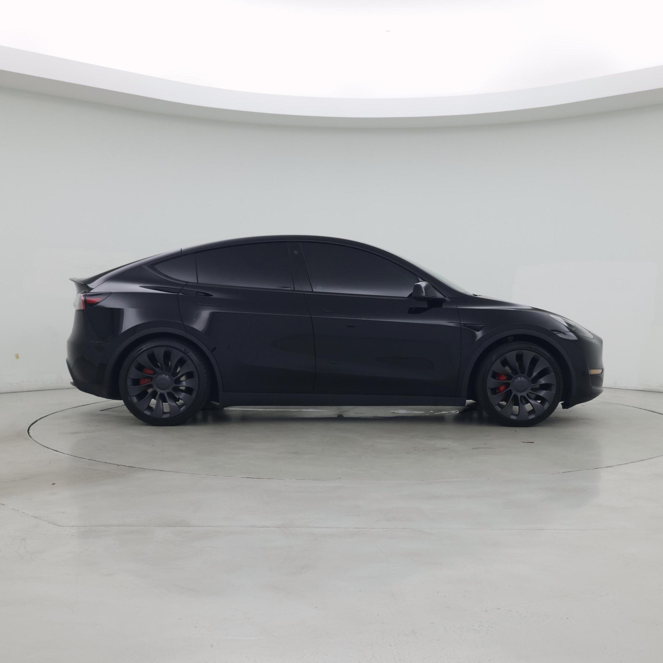 Thumbnail: 2023 Tesla Model Y - 7