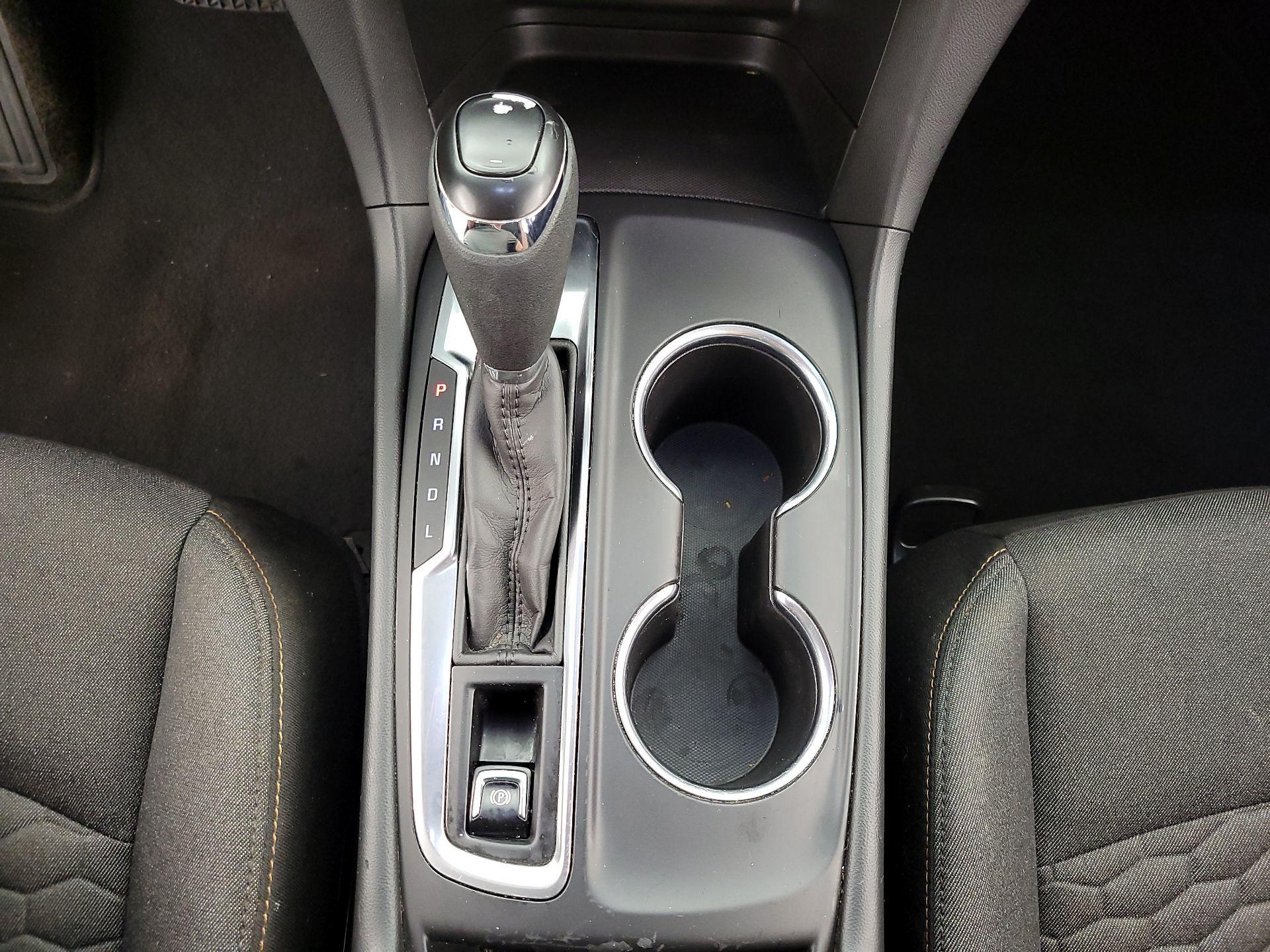 Thumbnail: 2020 Chevrolet Equinox - 17