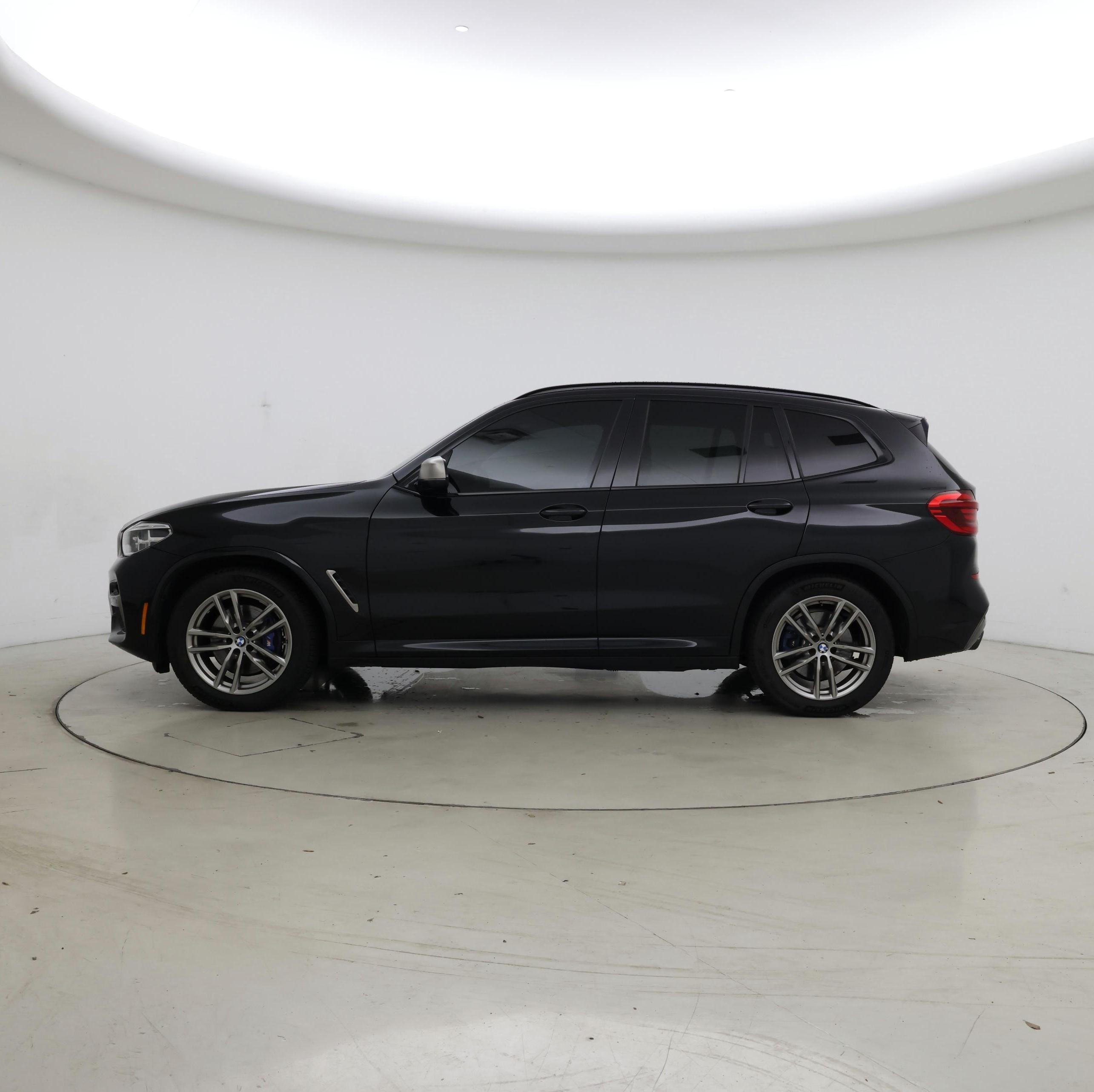 Thumbnail: 2021 BMW X3 - 3