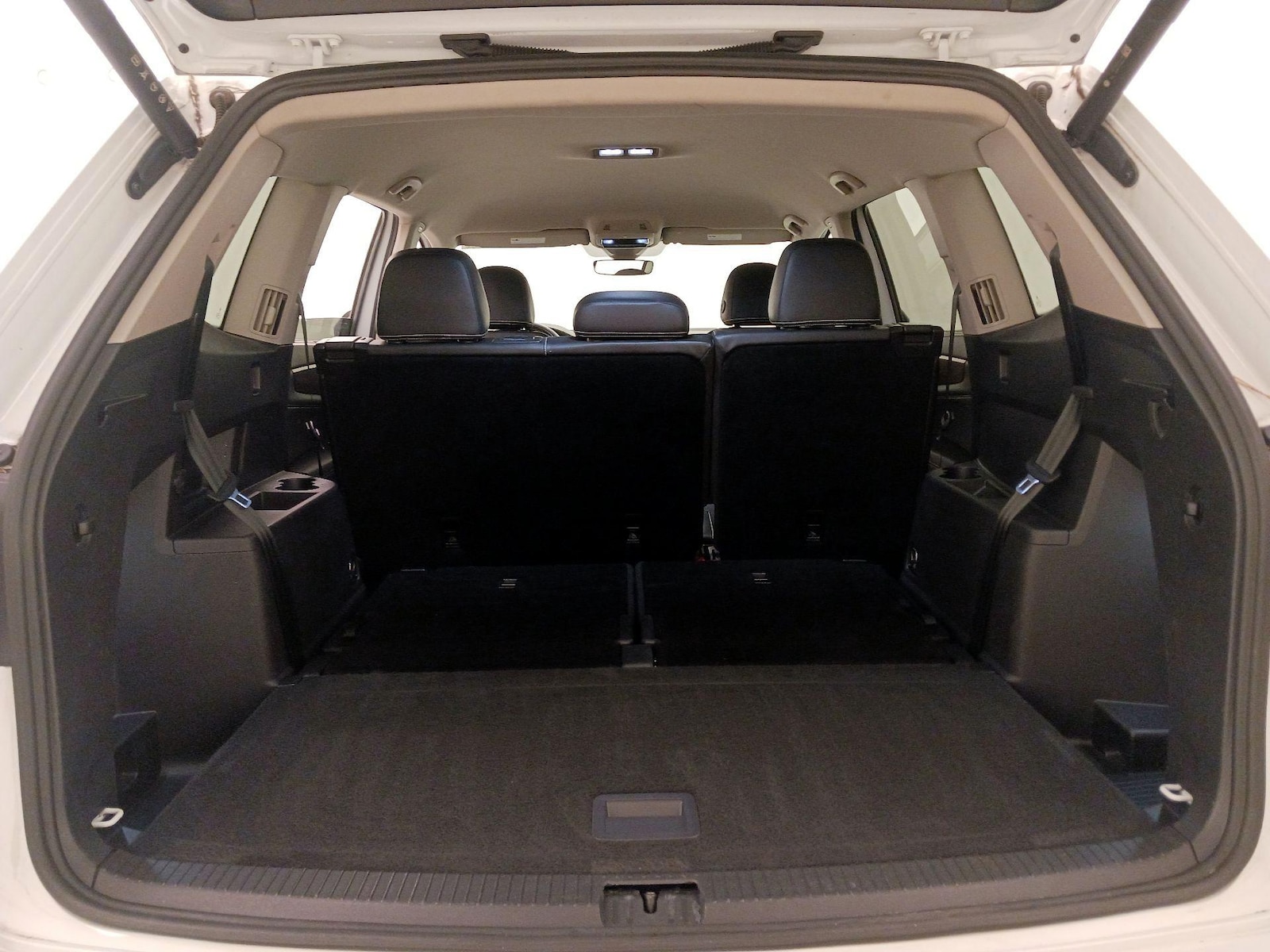 2024 Volkswagen Atlas SE w/Tech - Photo 23