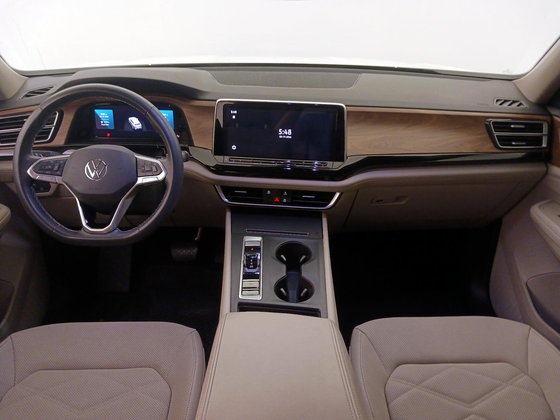 Thumbnail: 2024 Volkswagen Atlas - 9