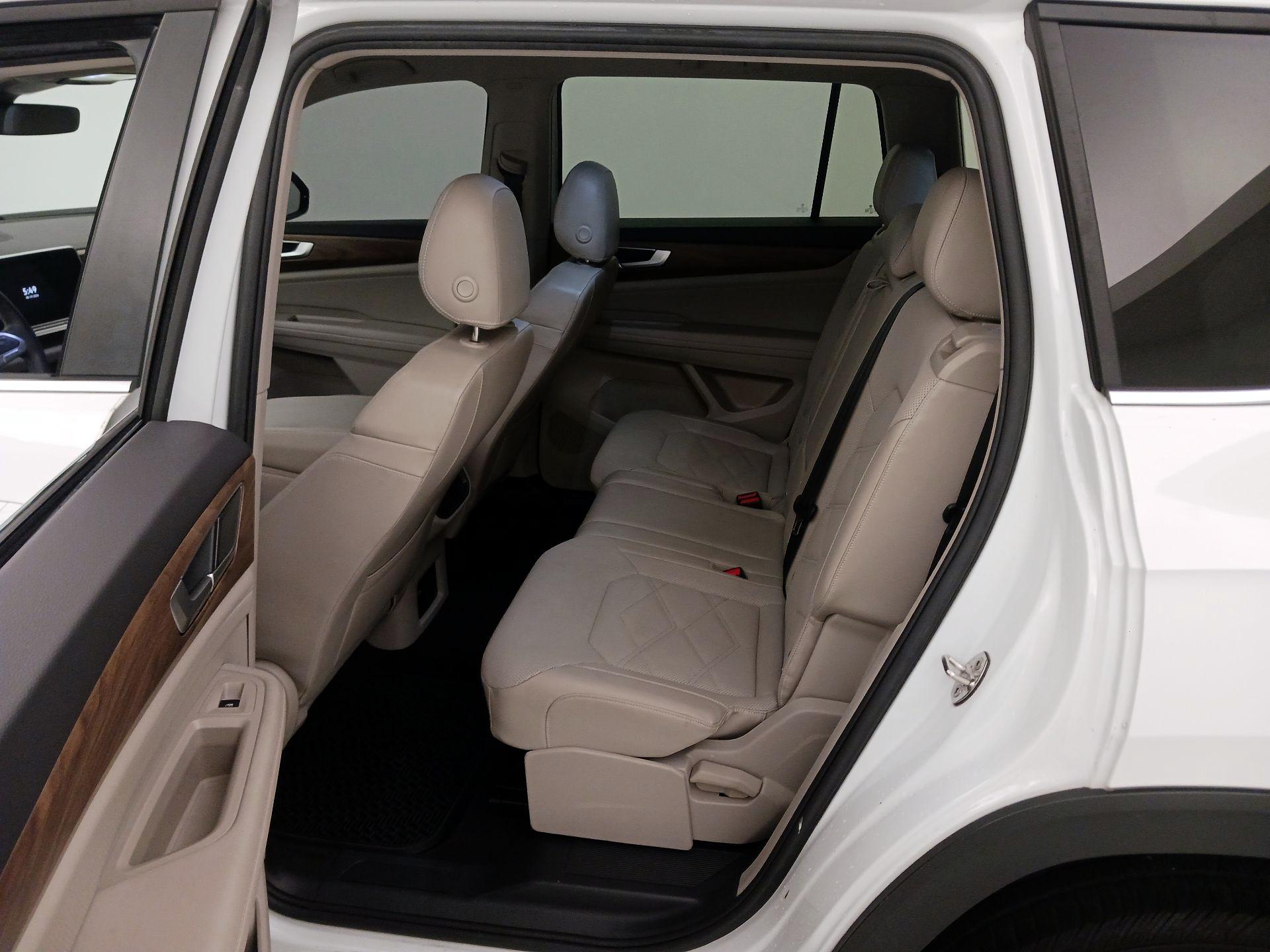 Thumbnail: 2024 Volkswagen Atlas - 19