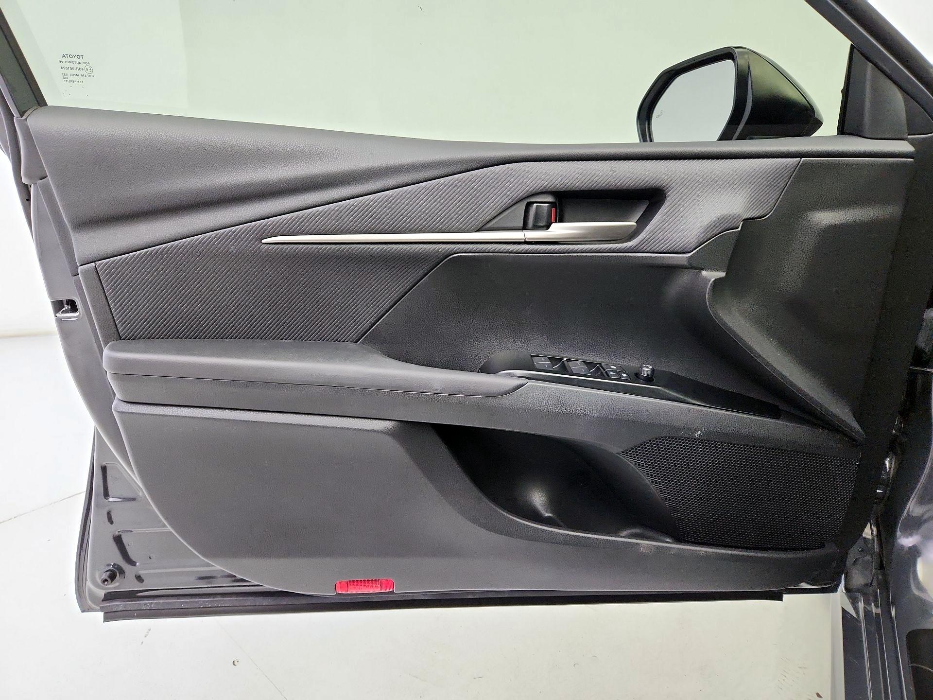 Thumbnail: 2026 Toyota Camry - 12