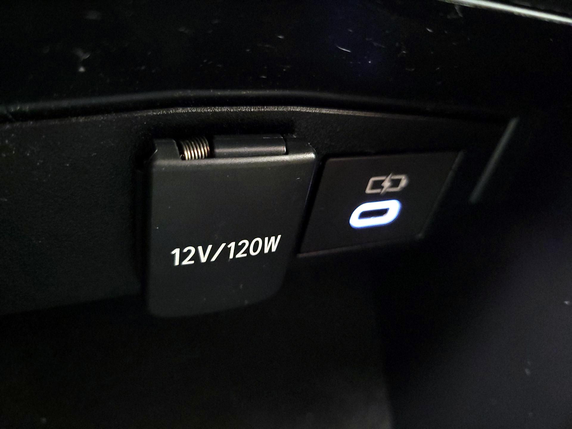 Thumbnail: 2024 Toyota Corolla - 18