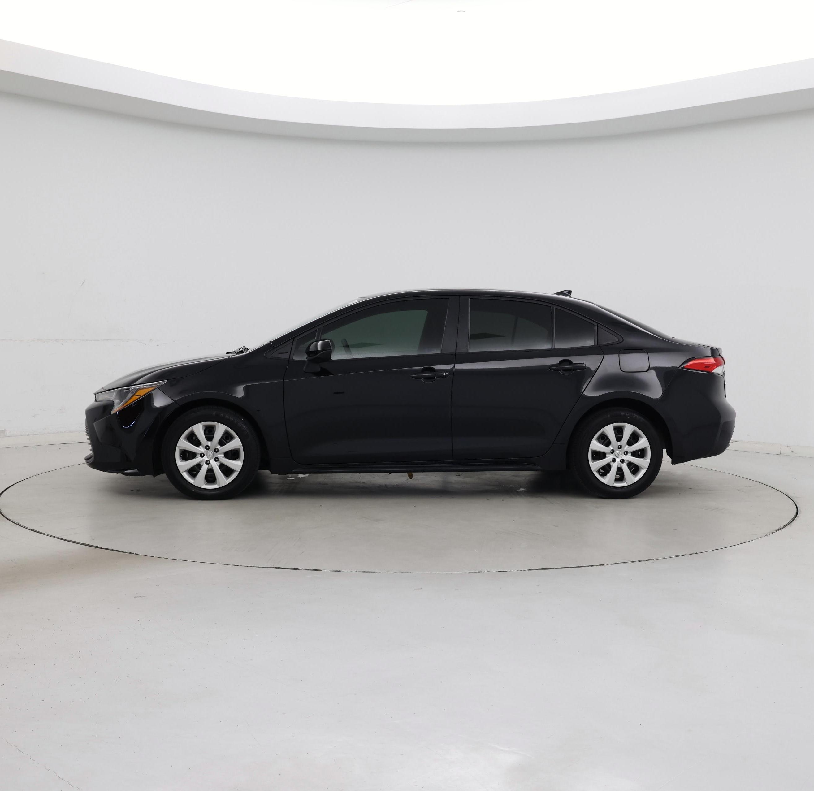Thumbnail: 2024 Toyota Corolla - 3
