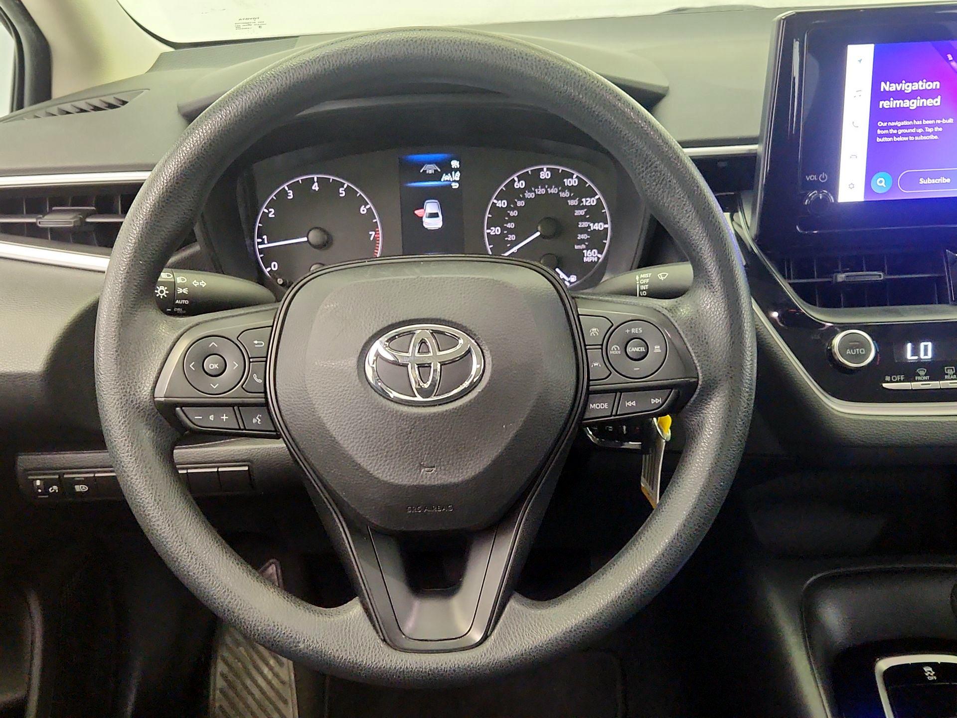 Thumbnail: 2023 Toyota Corolla - 10