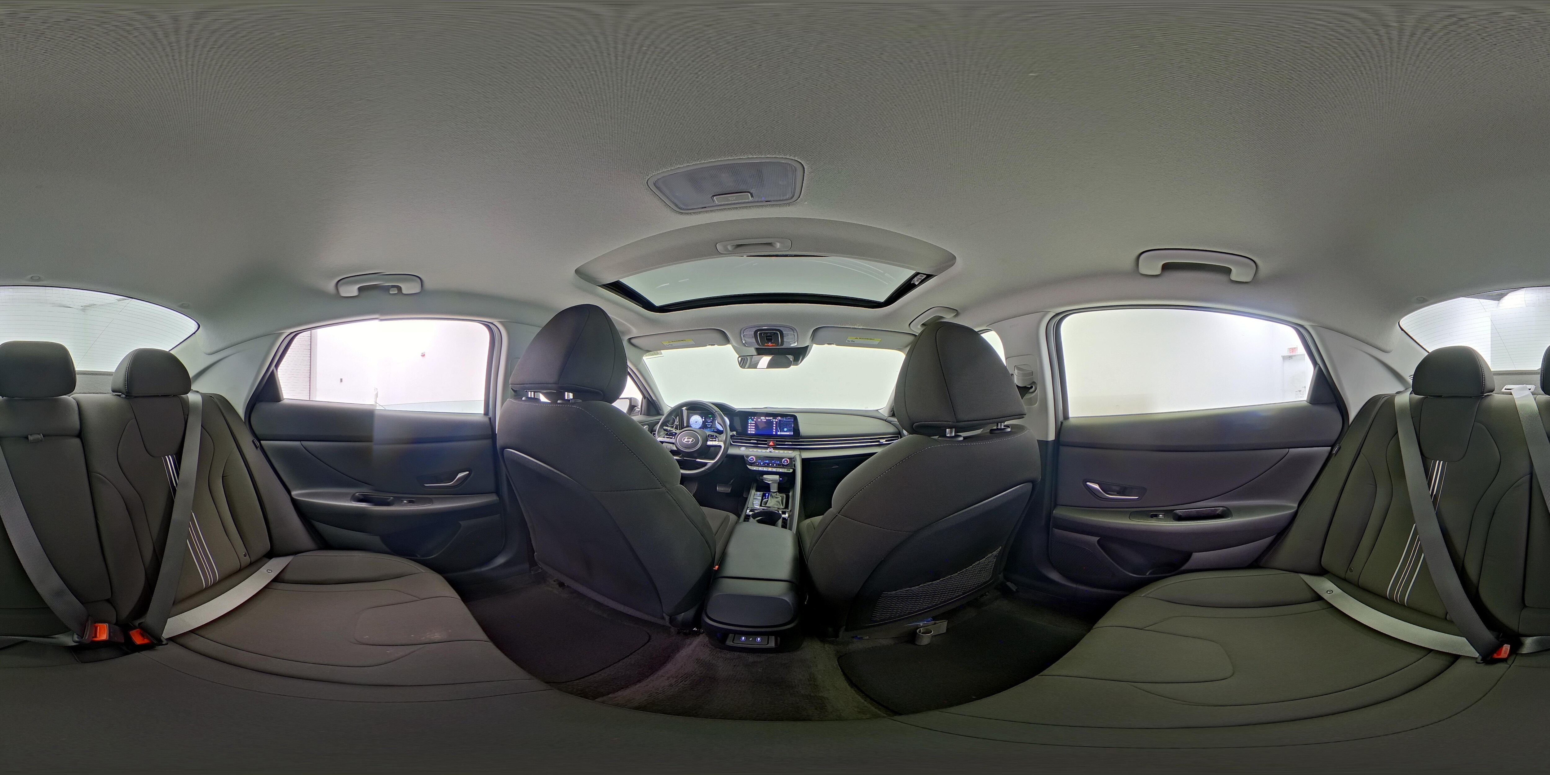 2025 Hyundai Elantra SEL - Photo 27