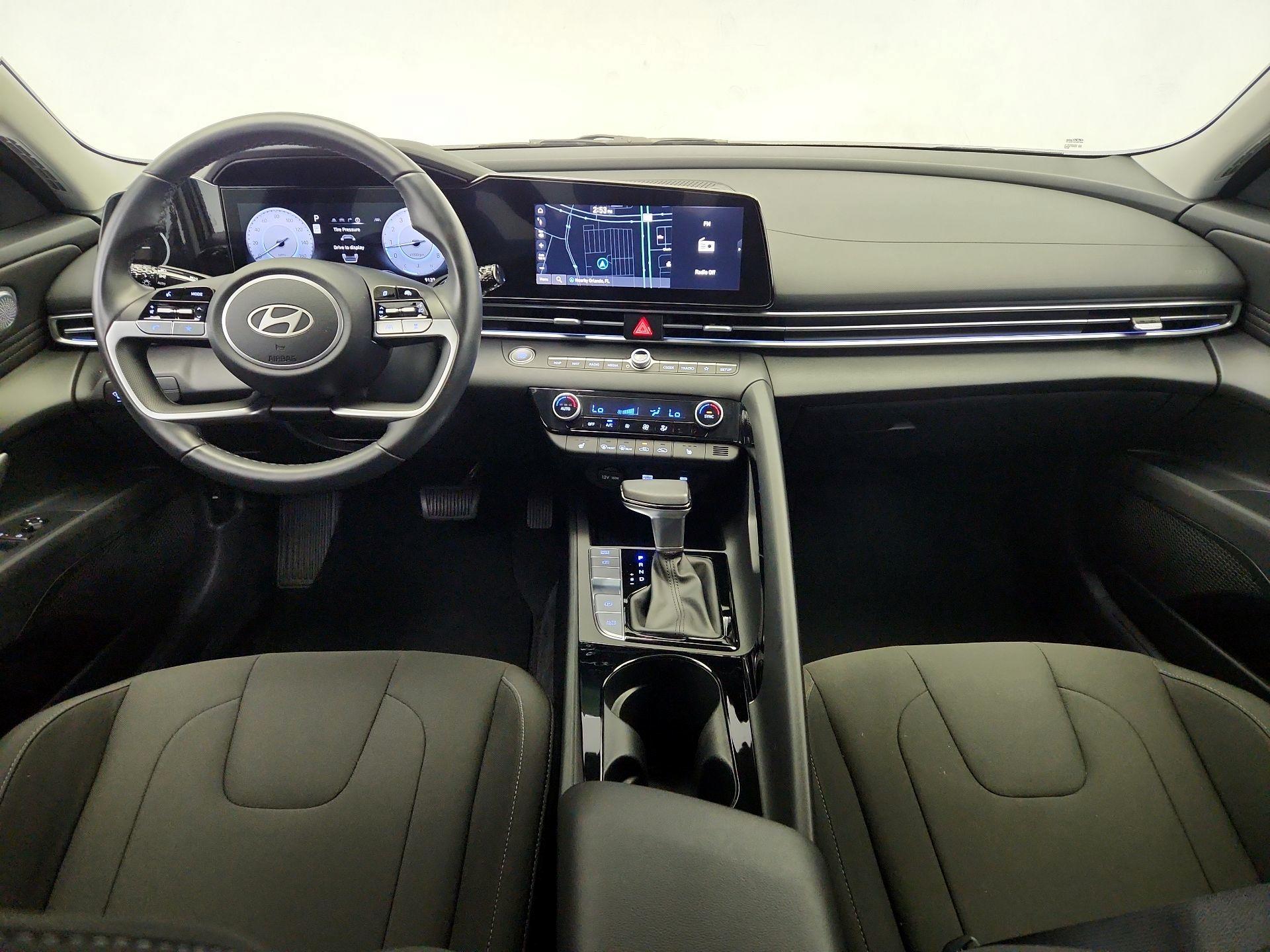 Thumbnail: 2025 Hyundai Elantra - 9