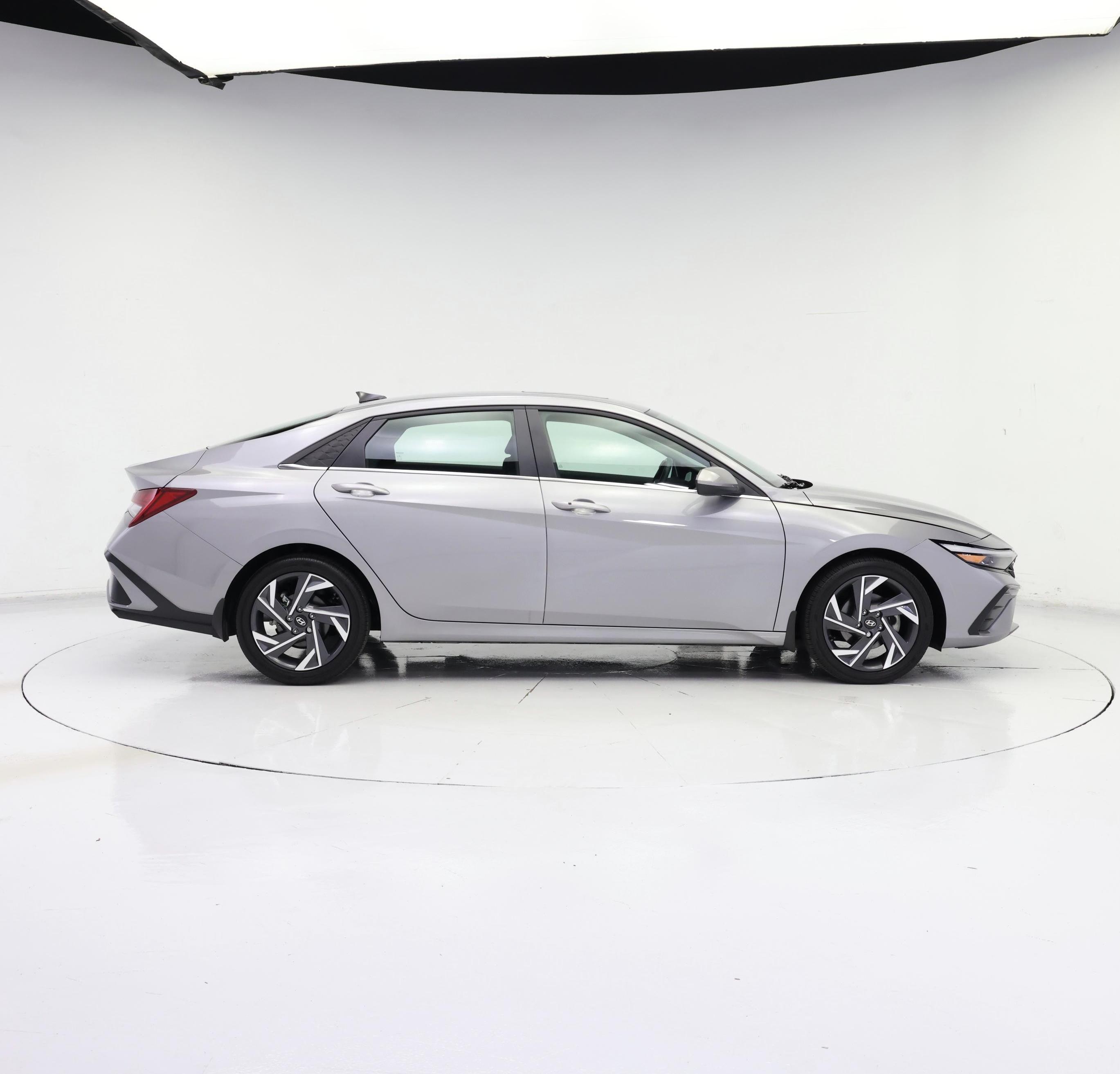 Thumbnail: 2025 Hyundai Elantra - 7