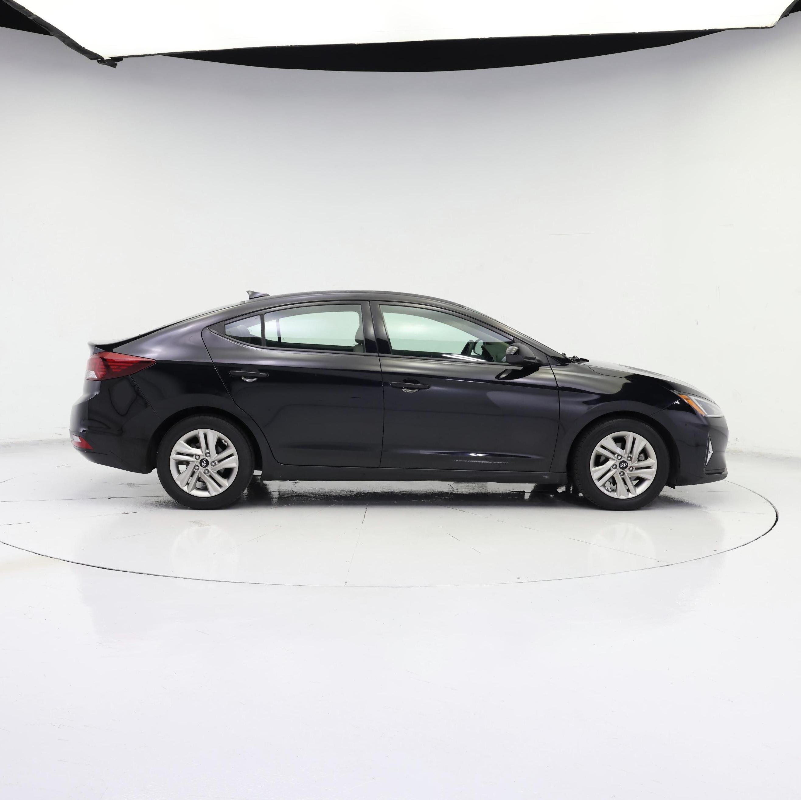 Thumbnail: 2020 Hyundai Elantra - 7