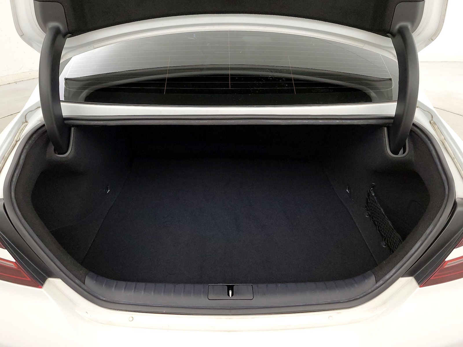 2023 GENESIS G70 Standard - Photo 23