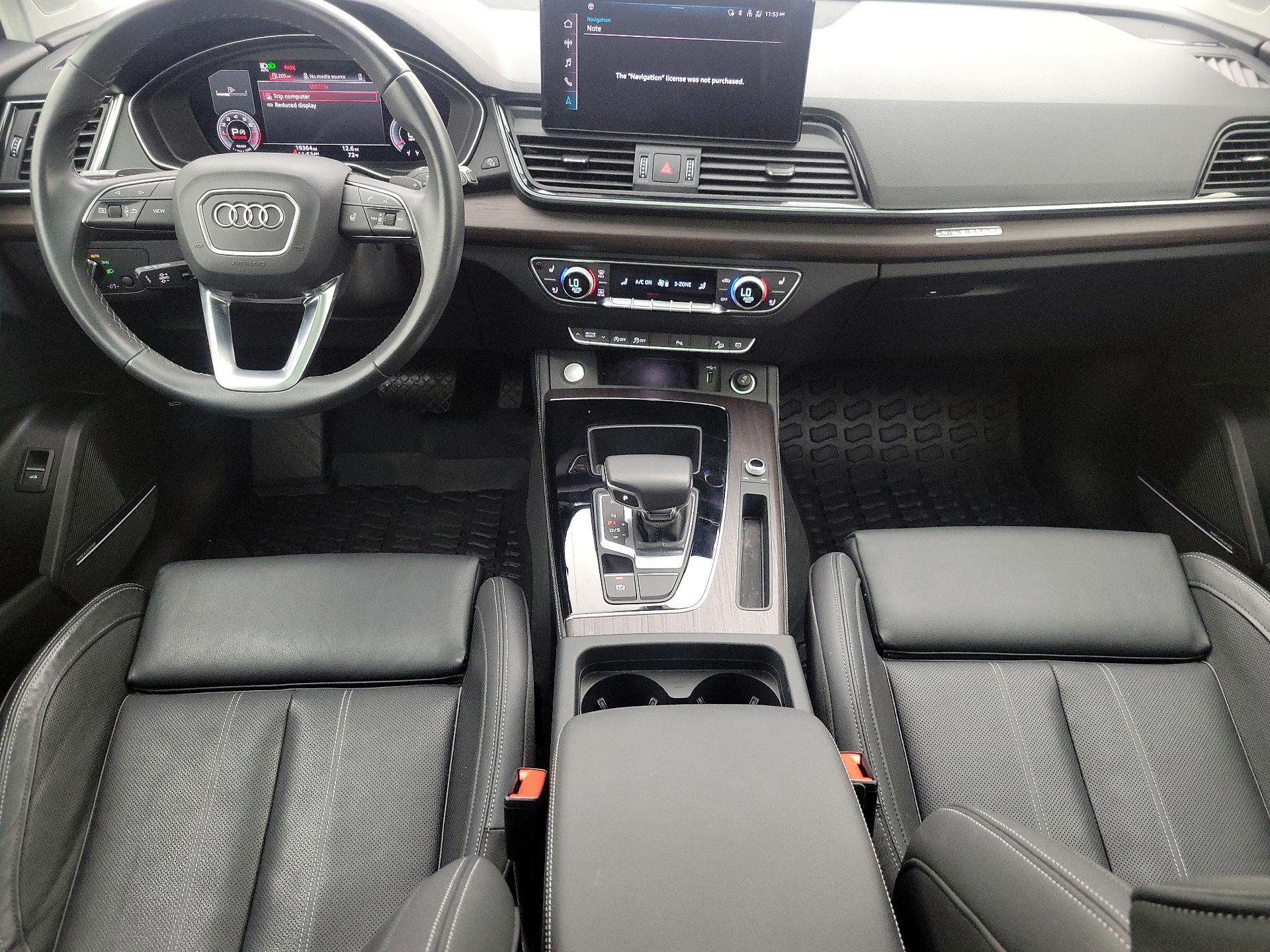 Thumbnail: 2023 Audi Q5 - 9
