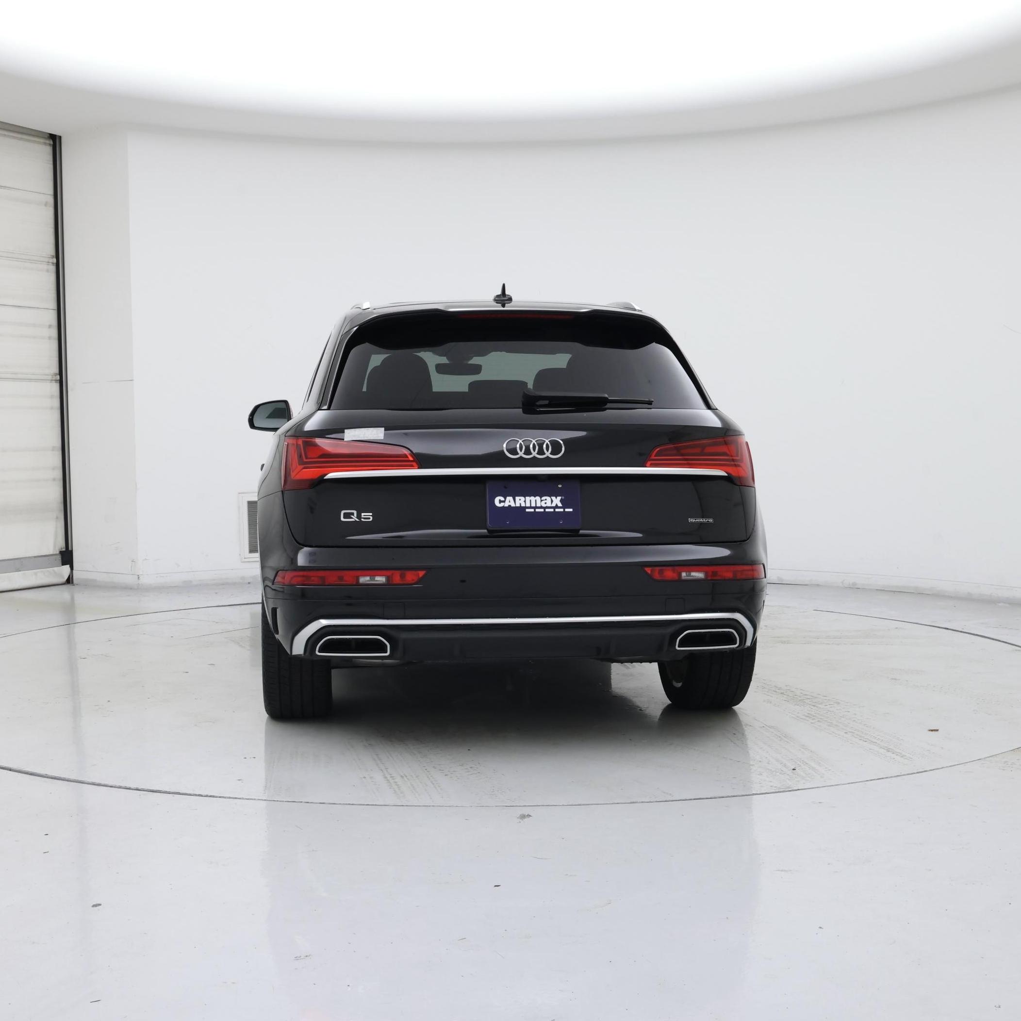 Thumbnail: 2023 Audi Q5 - 6
