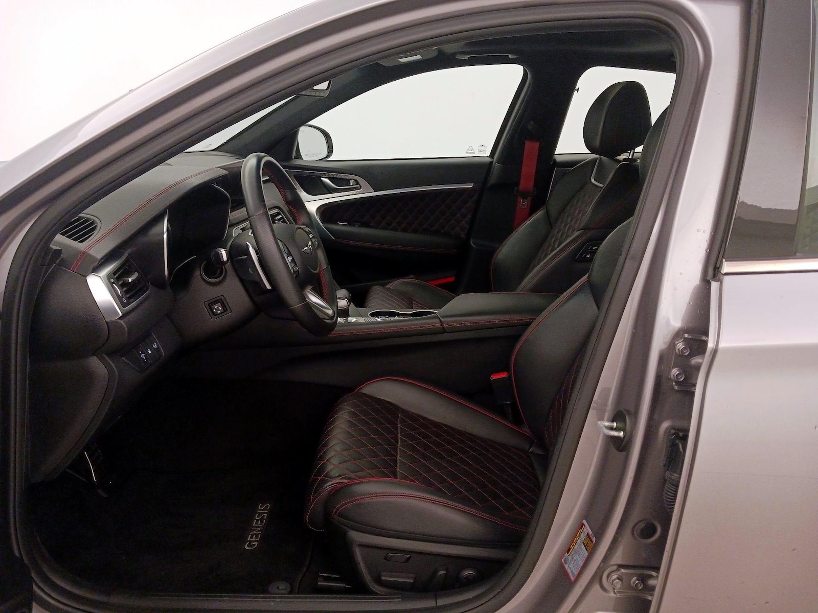 2023 GENESIS G70 Standard - Photo 12