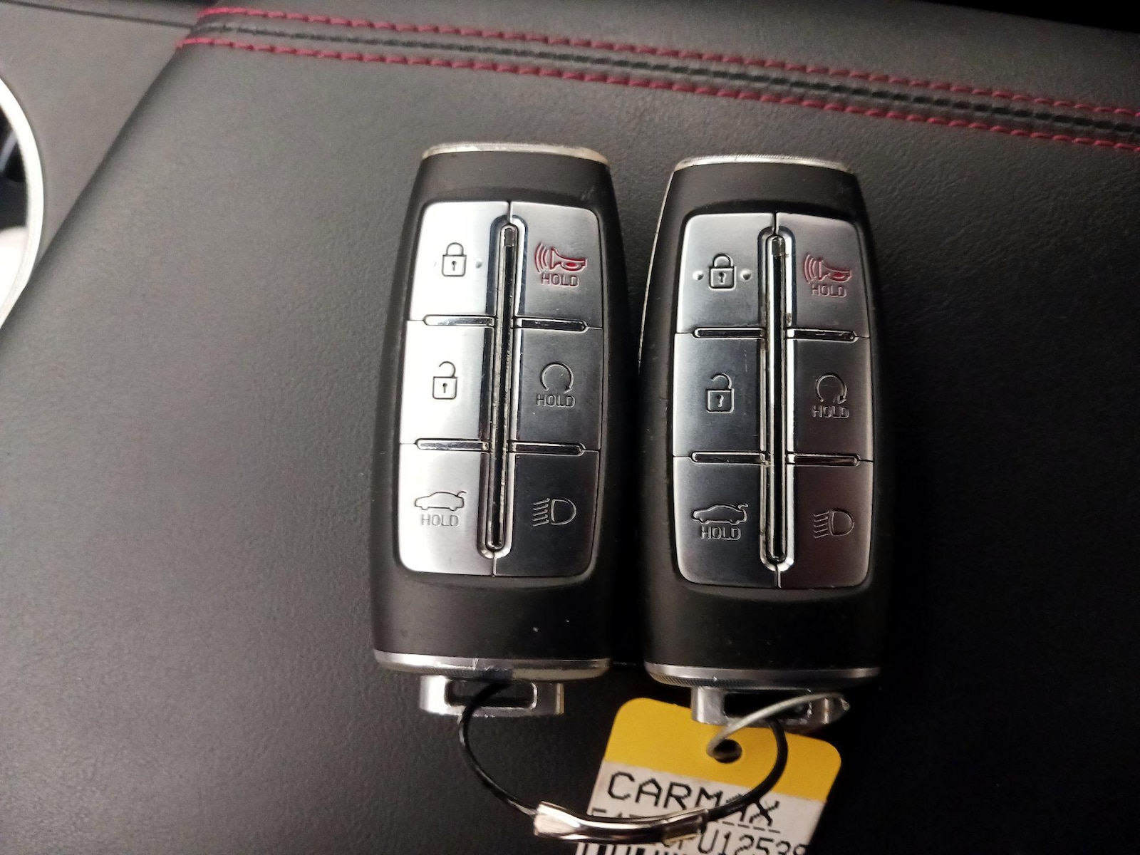 2023 GENESIS G70 Standard - Photo 25