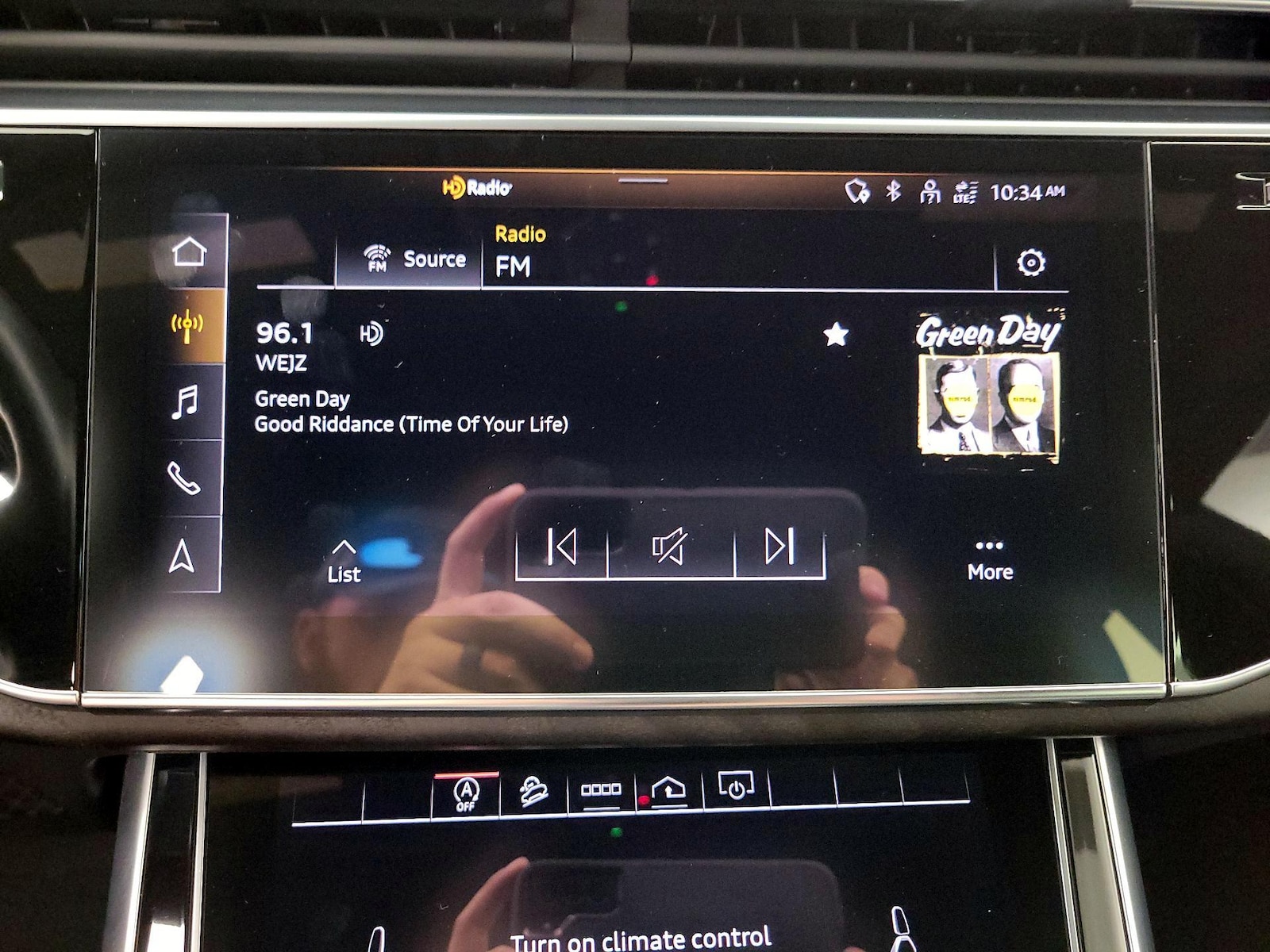 2021 Audi Q8 Premium Plus - Photo 16