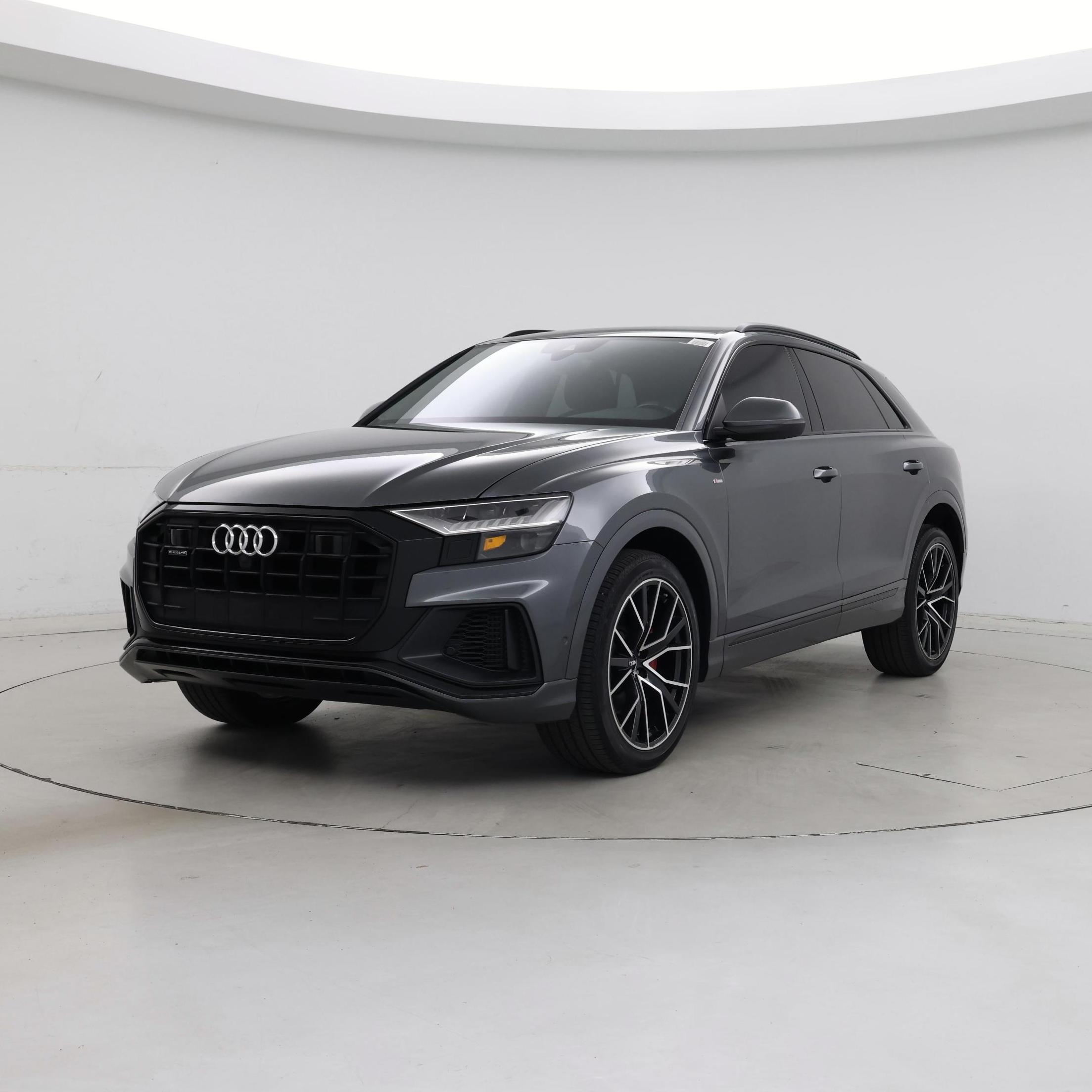 Thumbnail: 2021 Audi Q8 - 4
