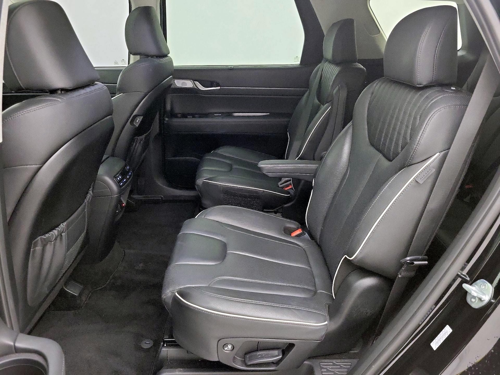 2024 Hyundai Palisade Limited - Photo 22