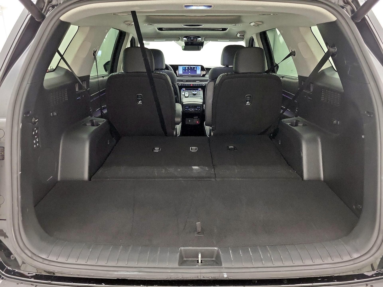 2024 Hyundai Palisade Limited - Photo 25