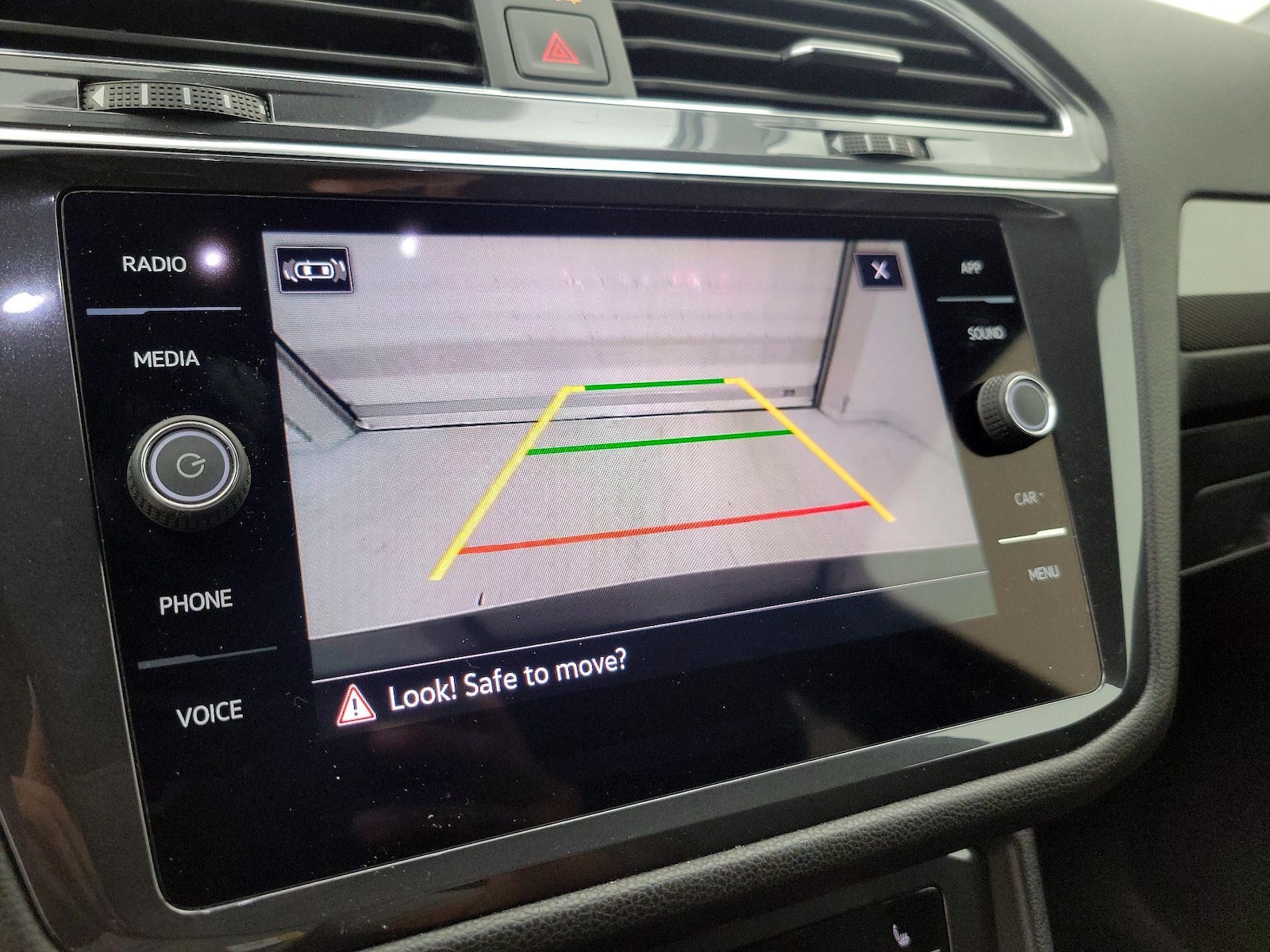 2023 Volkswagen Tiguan SE R-LINE BLACK - Photo 15