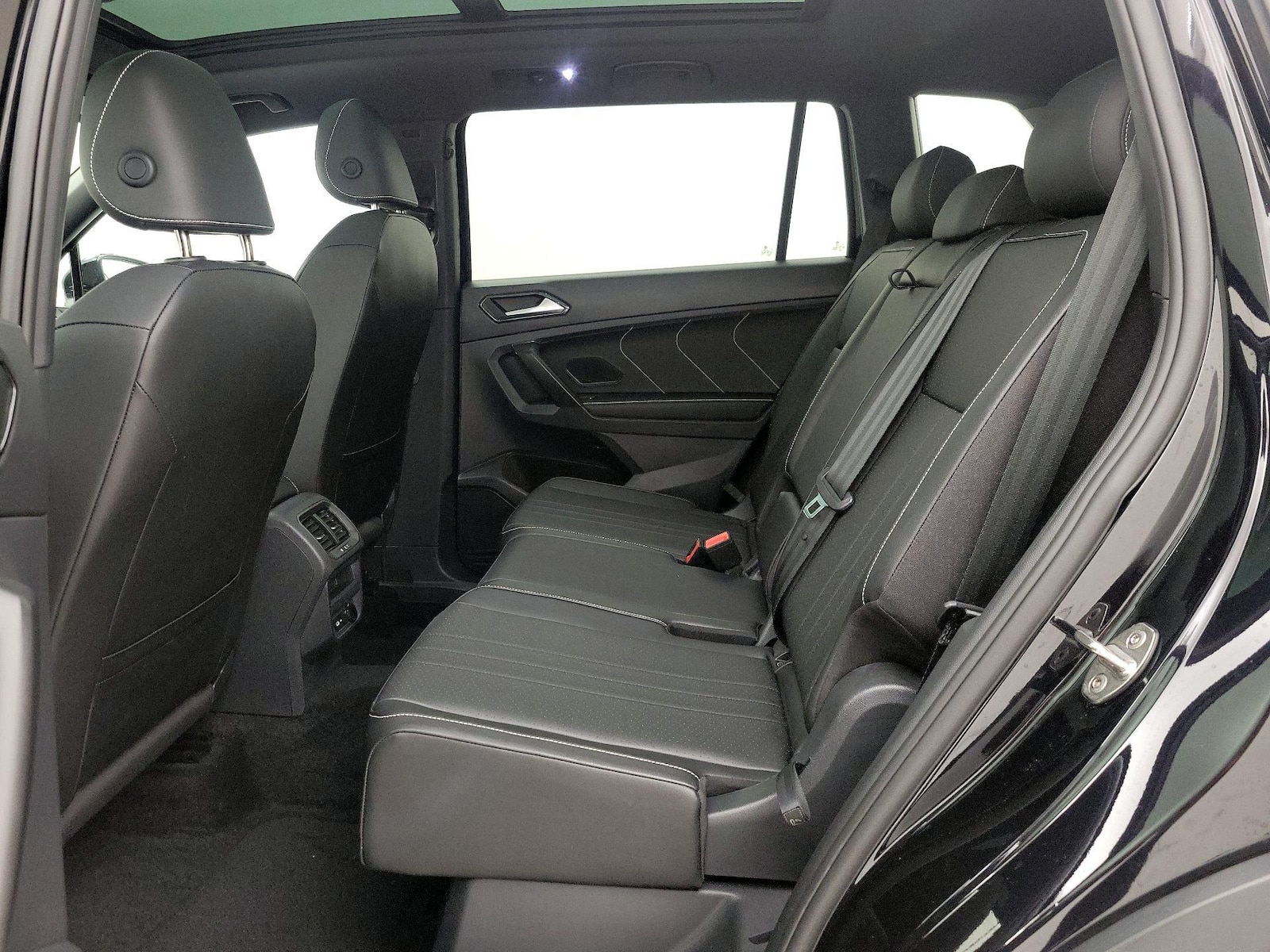 2023 Volkswagen Tiguan SE R-LINE BLACK - Photo 21