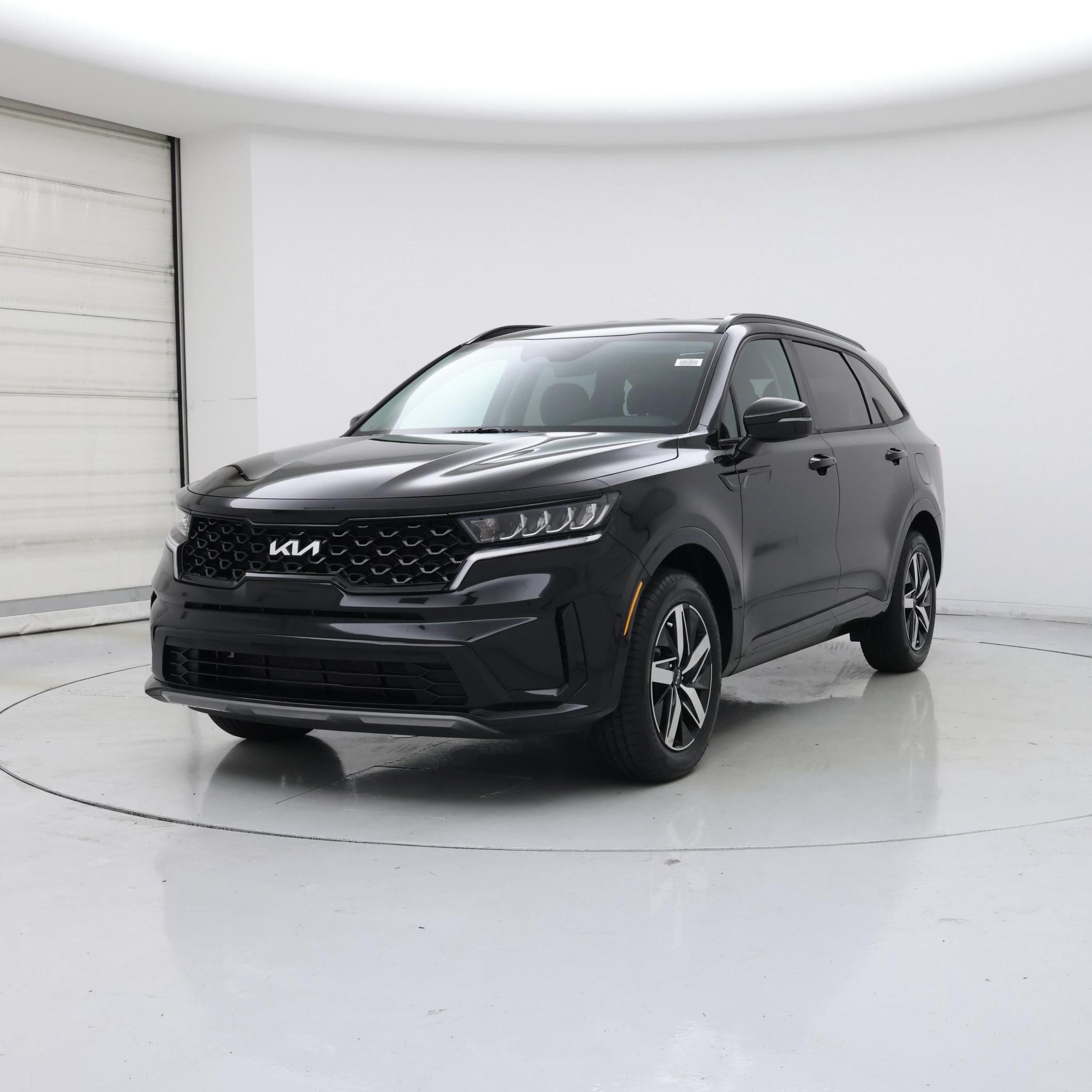 Thumbnail: 2023 Kia Sorento - 4