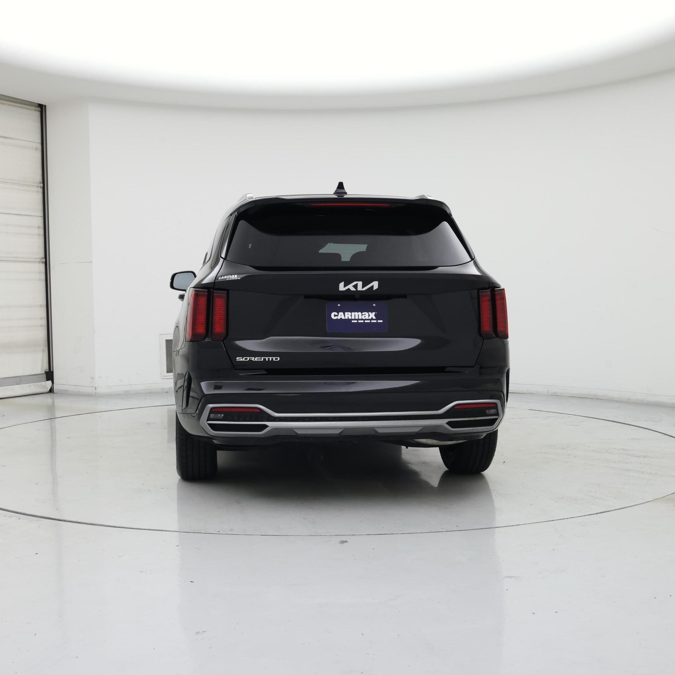Thumbnail: 2023 Kia Sorento - 6