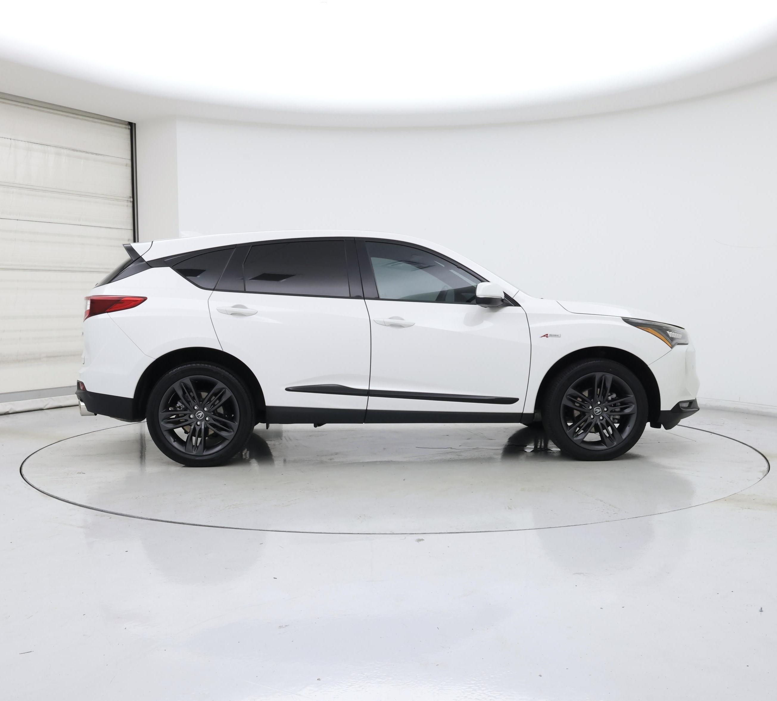 Thumbnail: 2023 Acura RDX - 7