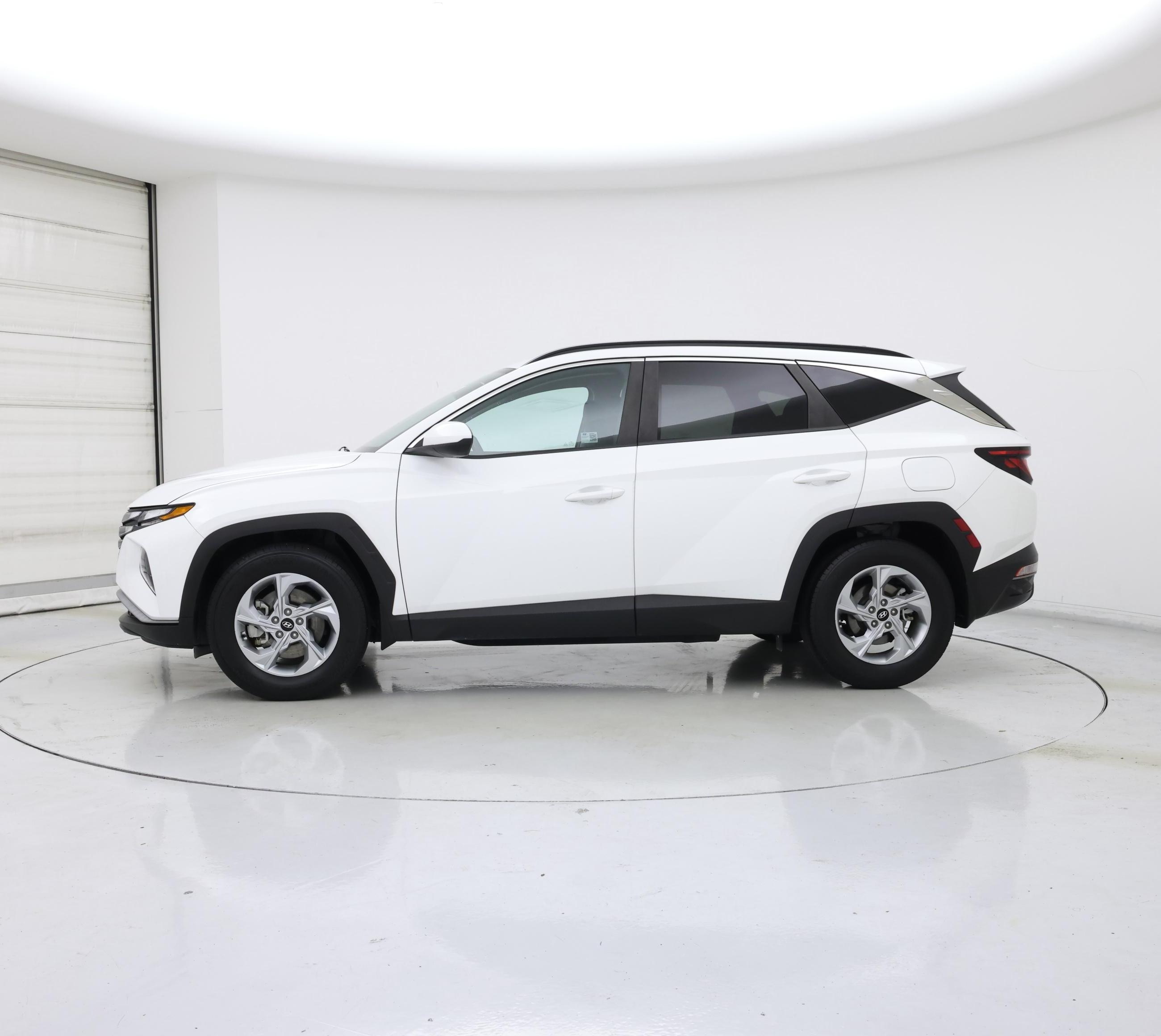 Thumbnail: 2024 Hyundai Tucson - 3