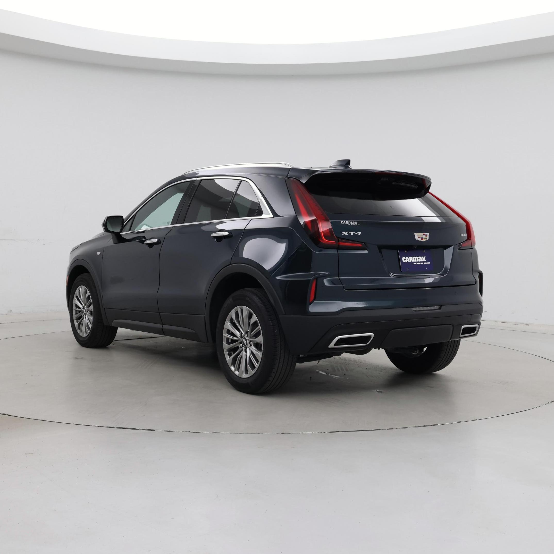 Thumbnail: 2024 Cadillac XT4 - 2