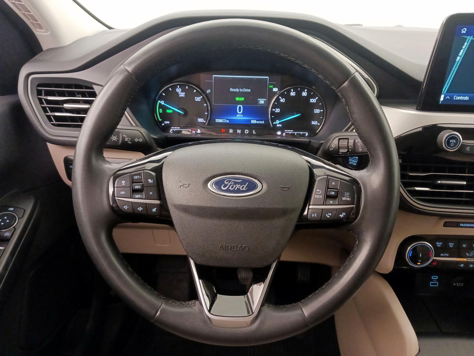 Thumbnail: 2022 Ford Escape - 10