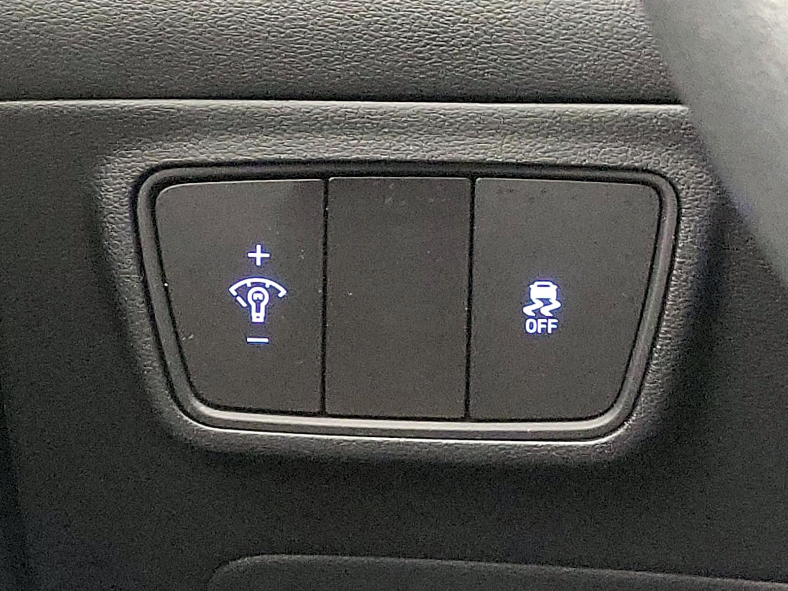 2023 Hyundai Tucson SE - Photo 14