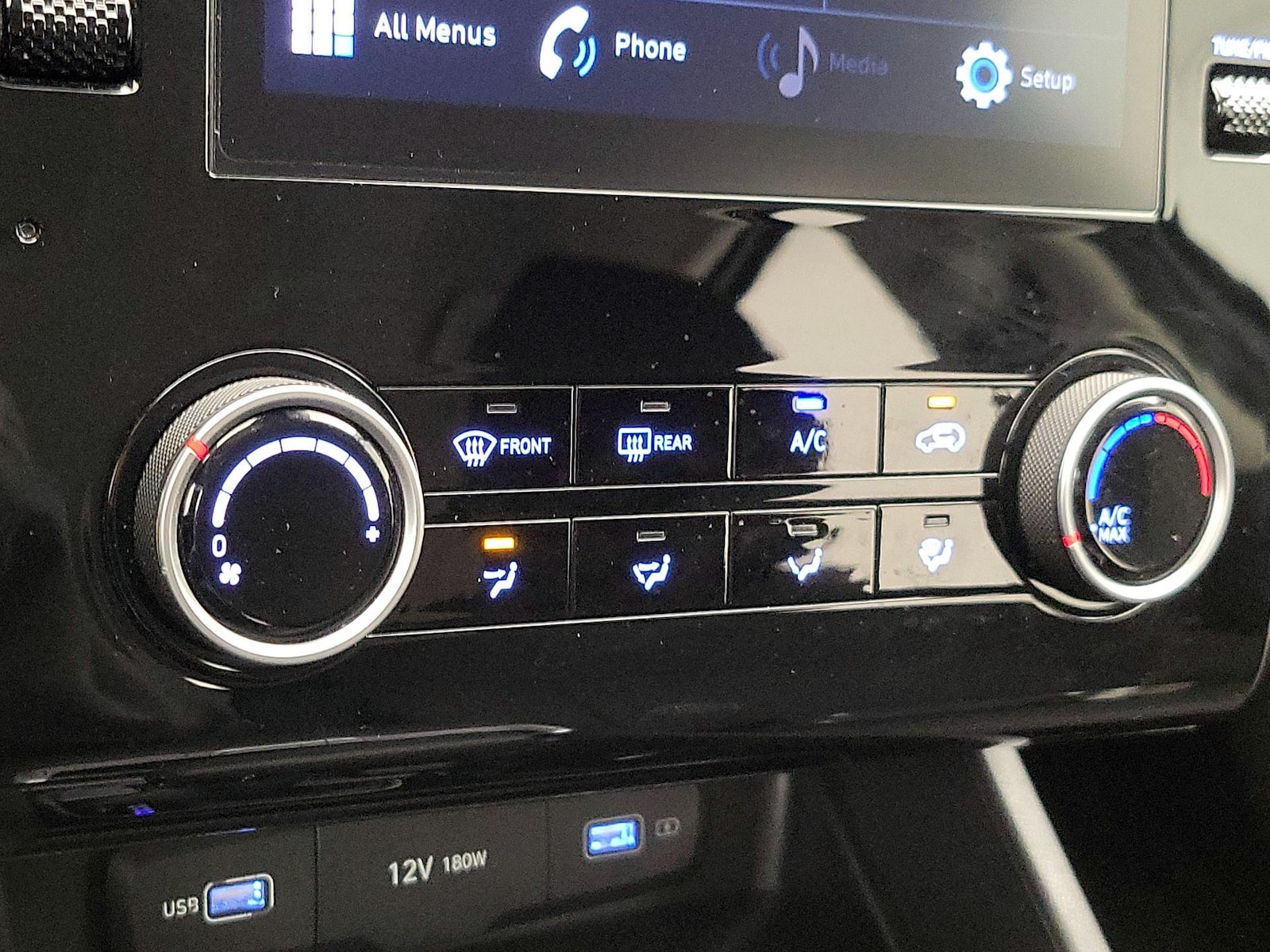 2023 Hyundai Tucson SE - Photo 17