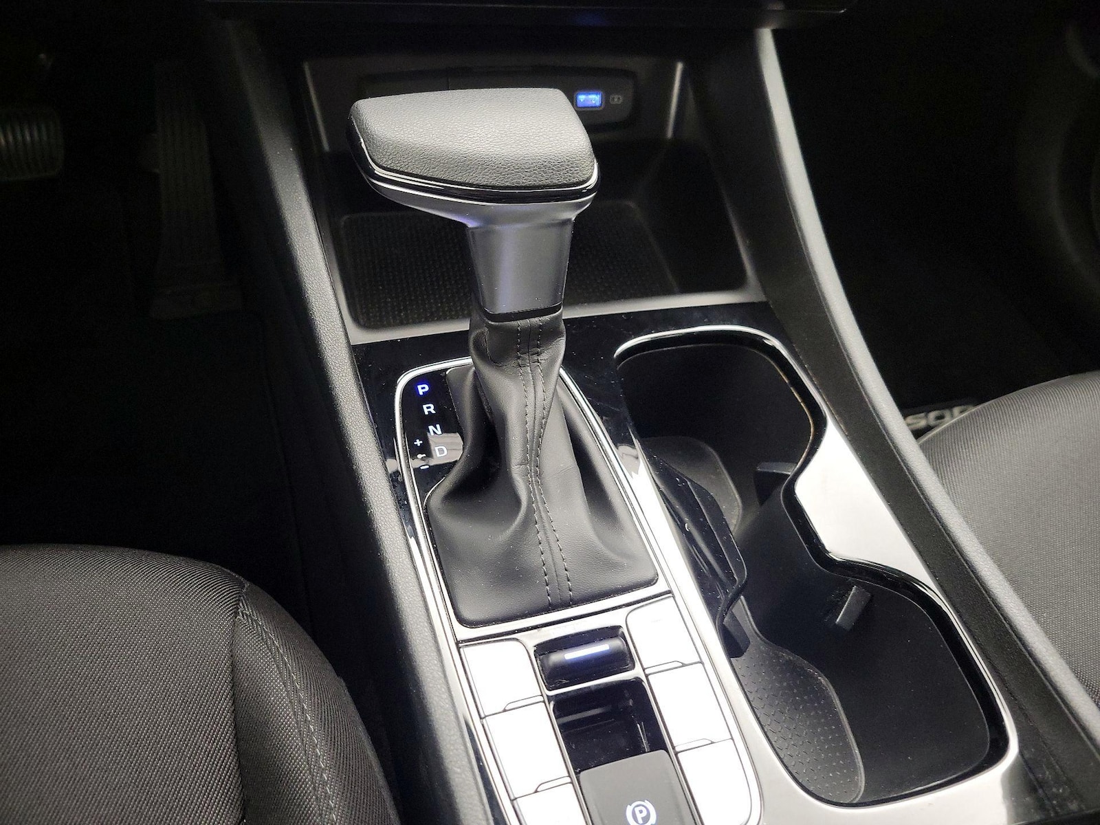2023 Hyundai Tucson SE - Photo 18