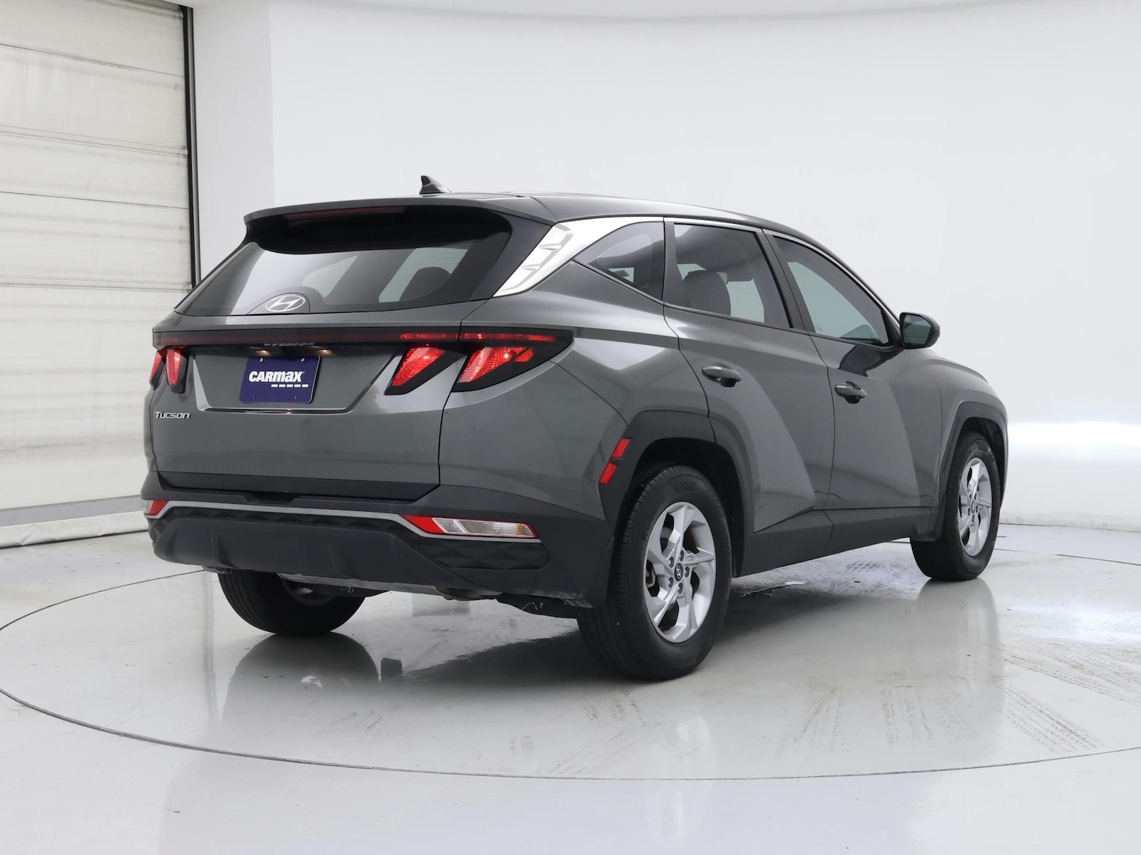 2023 Hyundai Tucson SE - Photo 9