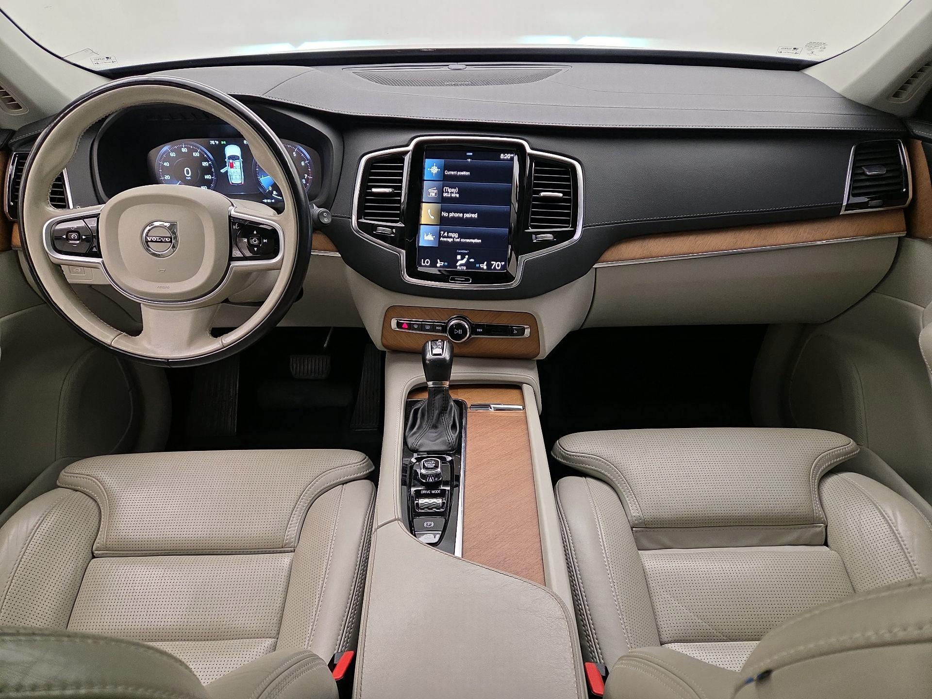 Thumbnail: 2020 Volvo XC90 - 9
