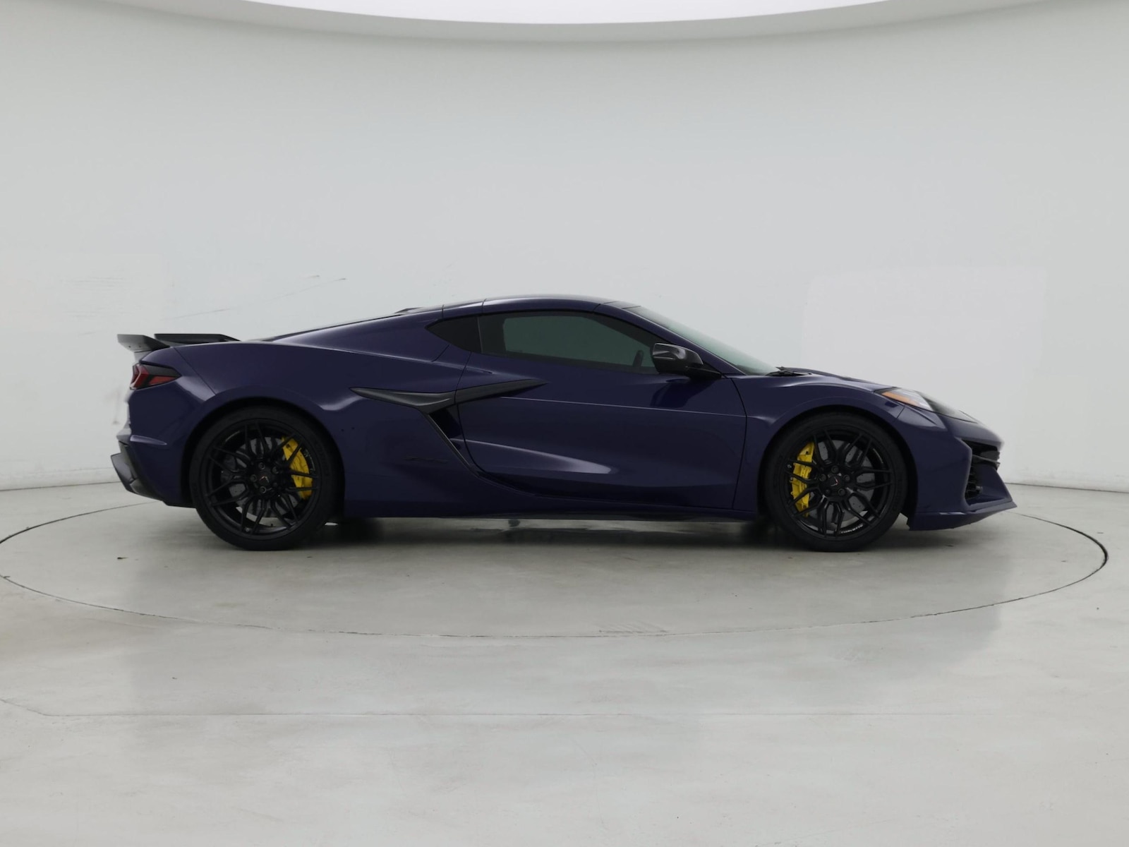 2025 Chevrolet Corvette 2LZ - Photo 8
