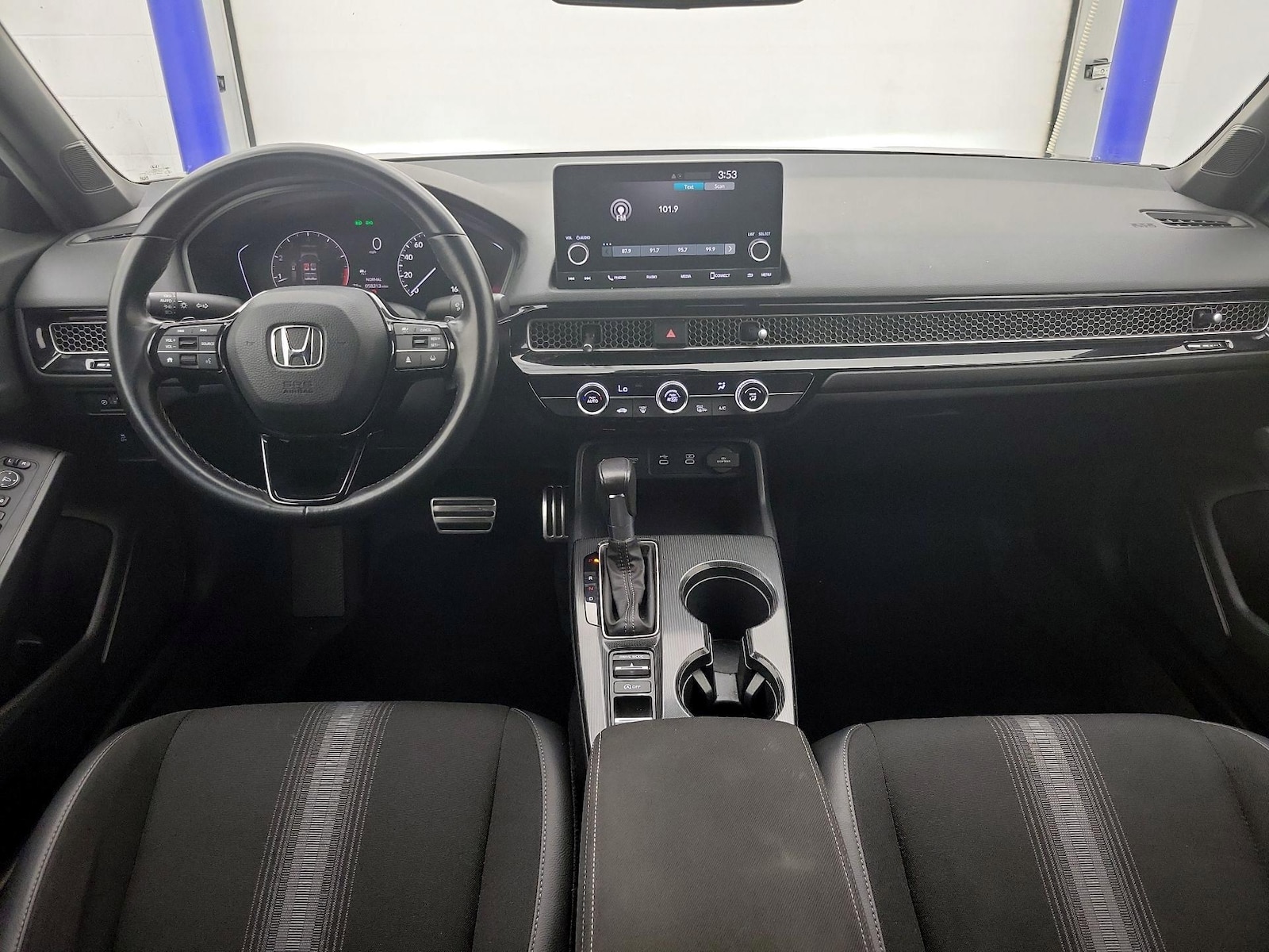 2025 Honda Civic Sport - Photo 10