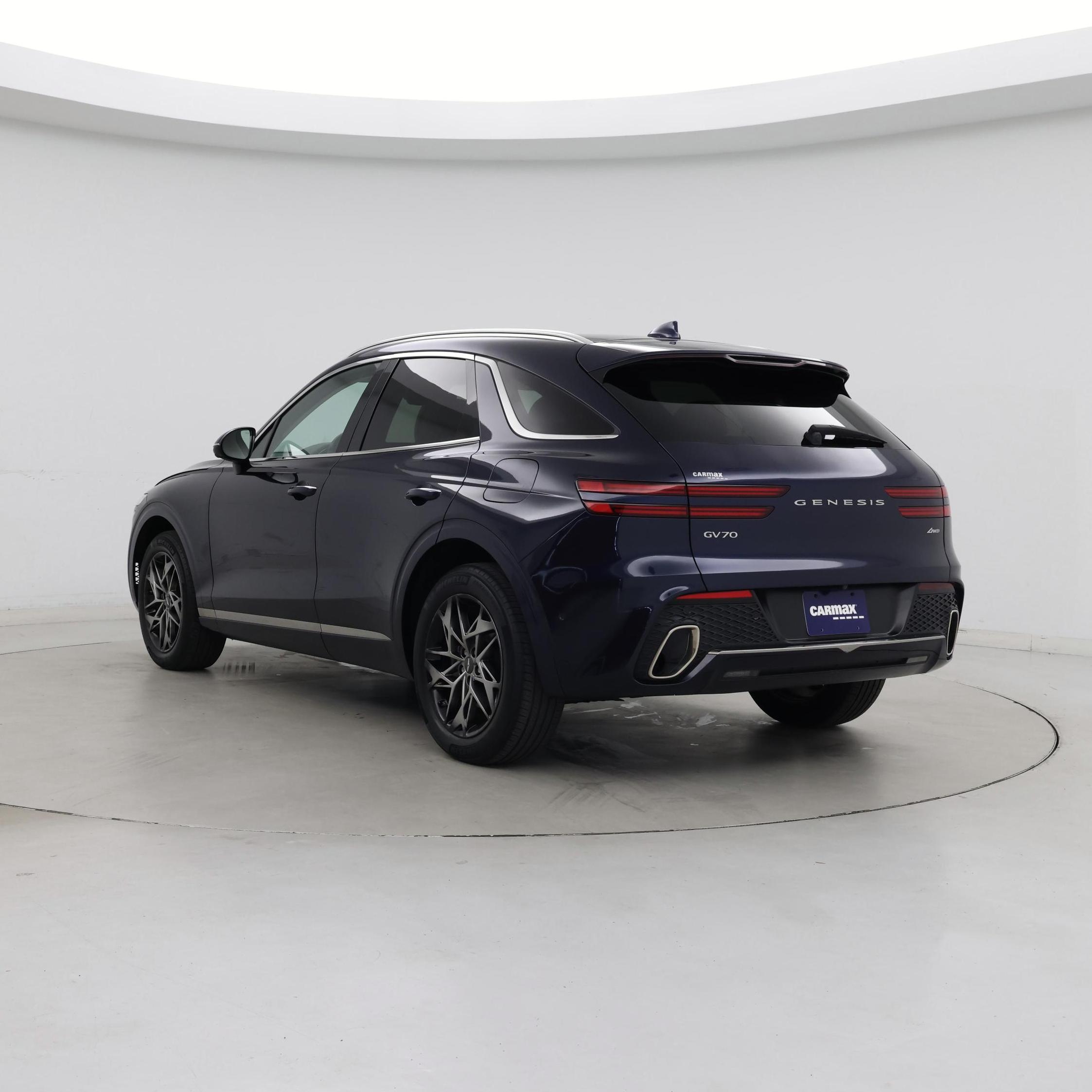 Thumbnail: 2022 Genesis GV70 - 2
