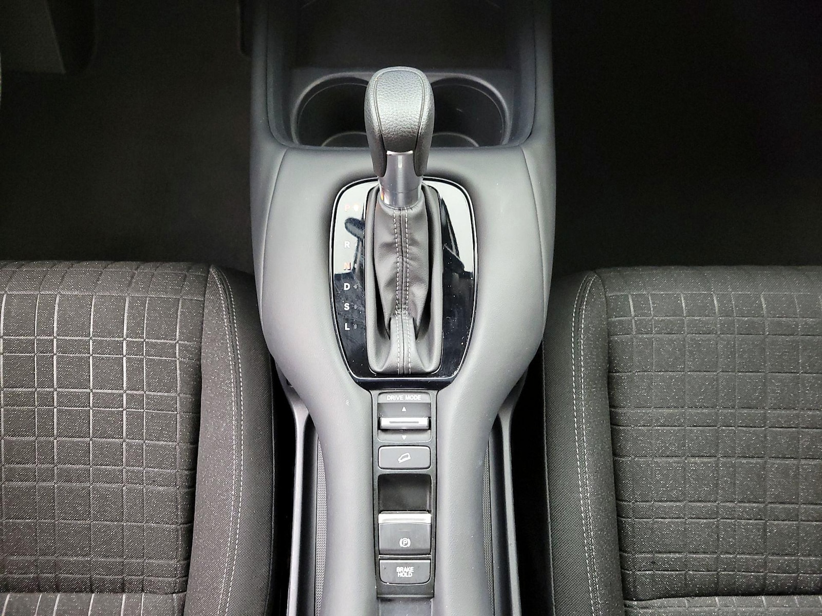 2024 Honda HR-V LX - Photo 18