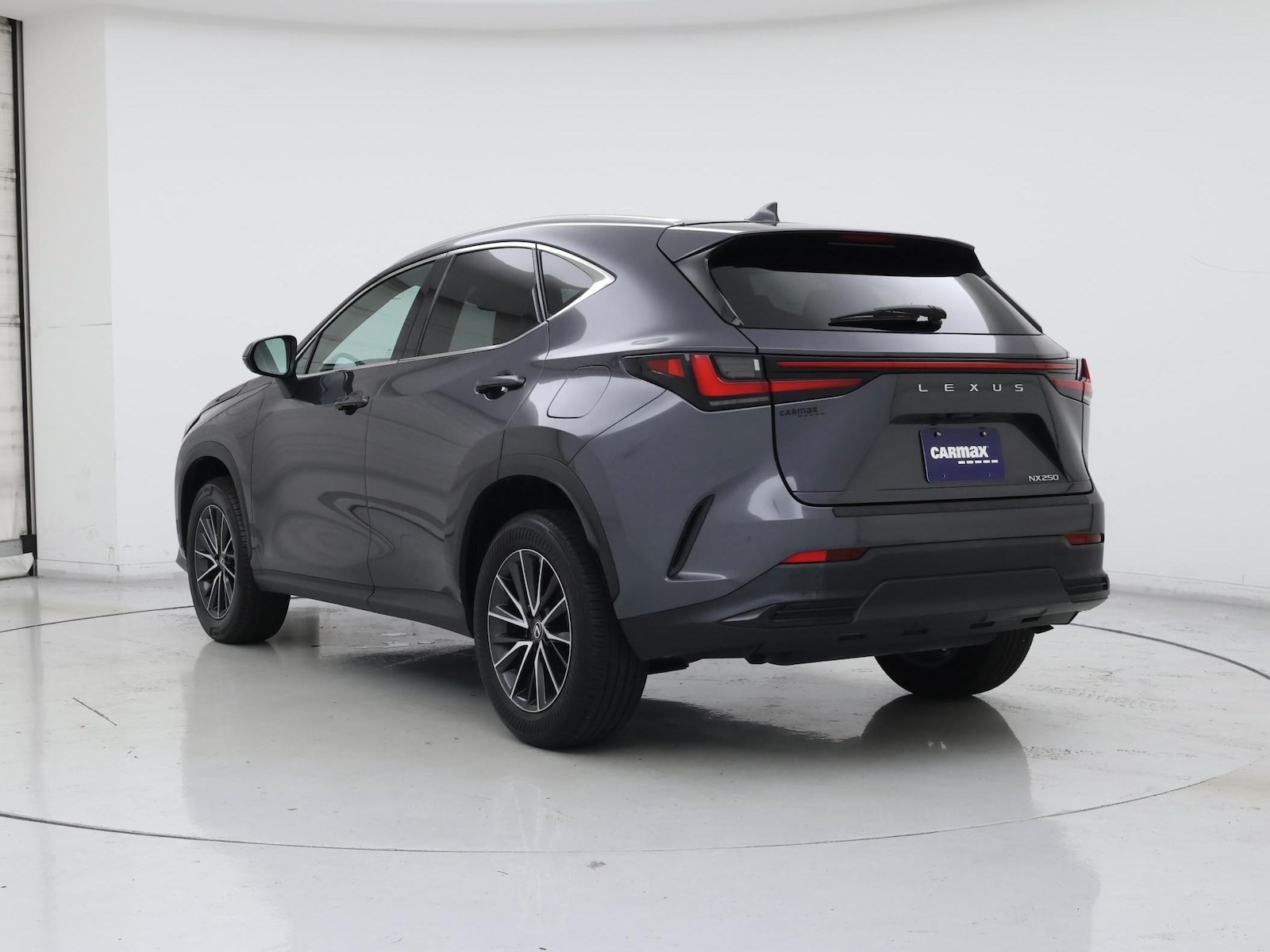2024 Lexus NX 250 - Photo 3